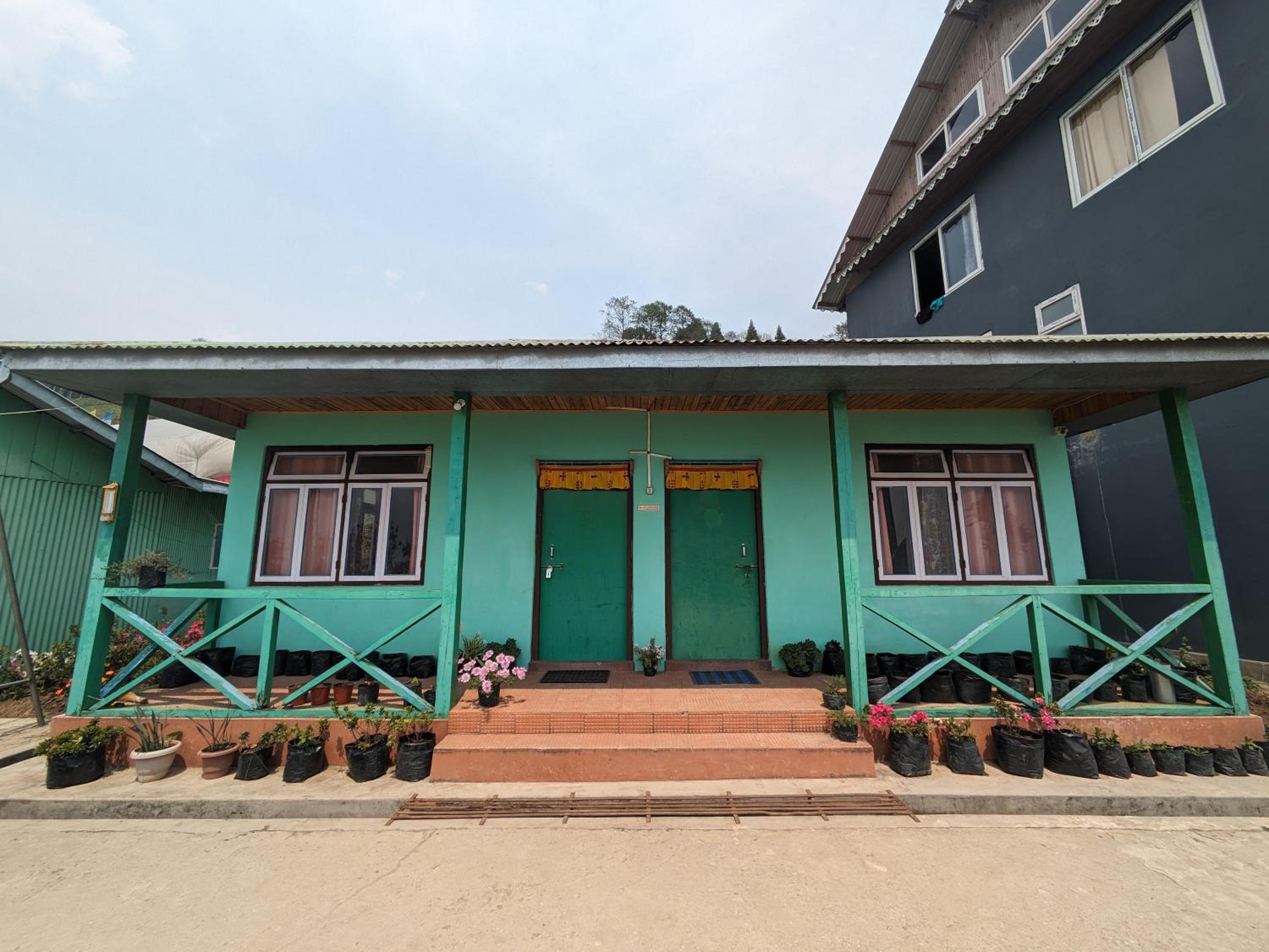 Lali Gurash Homestay - Okhrey view 2