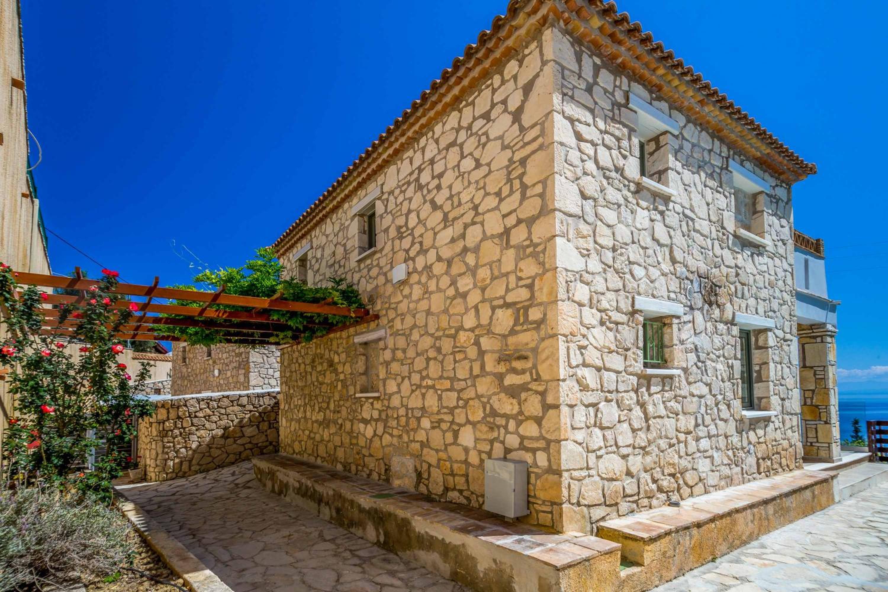 Eleni Zante view 3