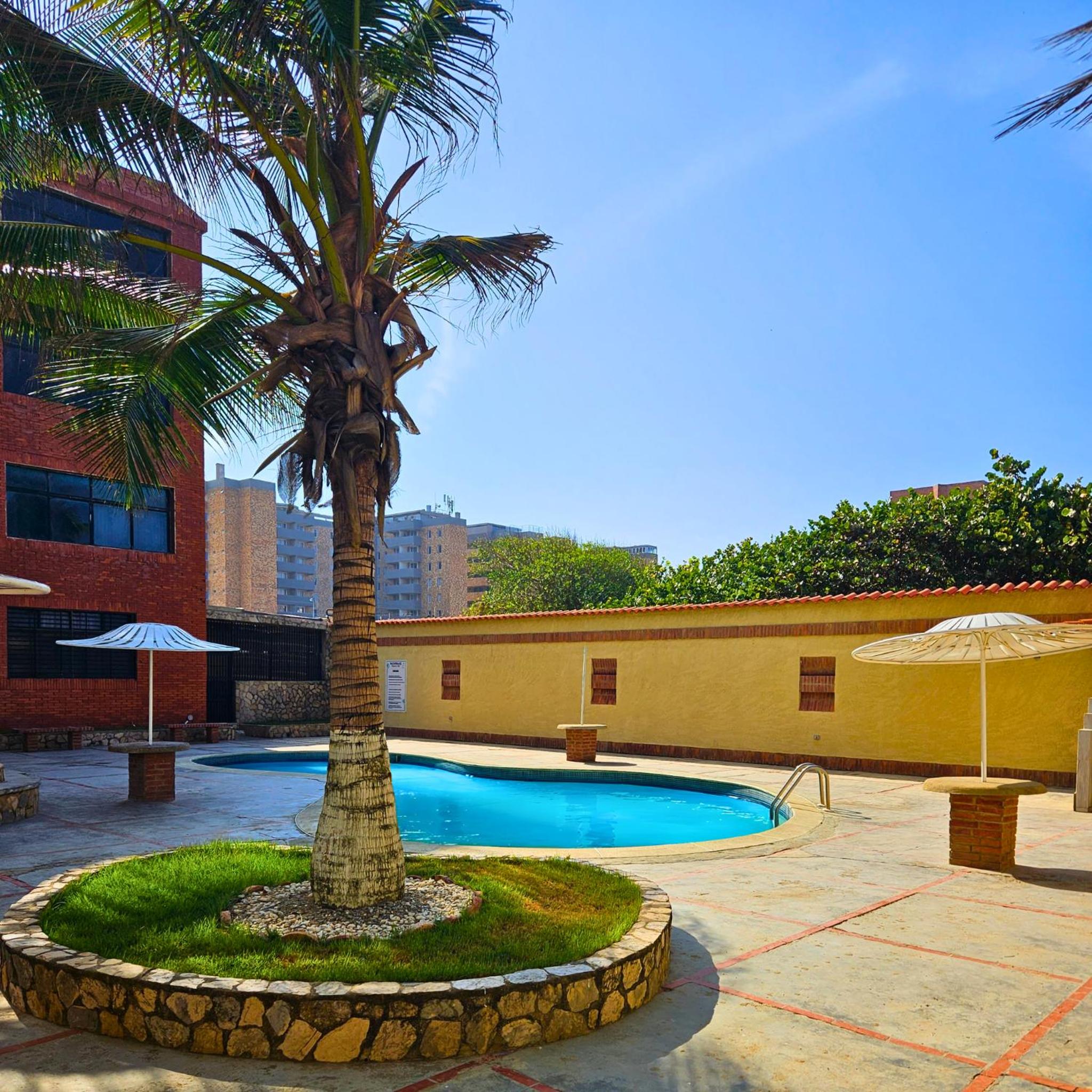 Tucacas, Frente al Mar, Vista 180 Grados, Piscina y Playa Privada view 5
