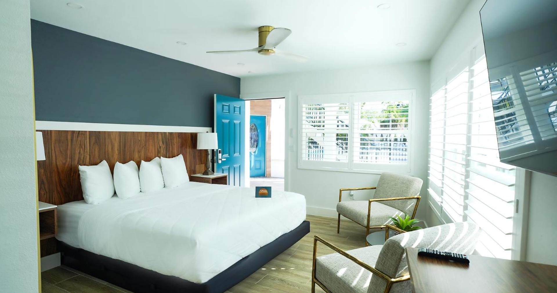 Ivory Sands Beach Suites