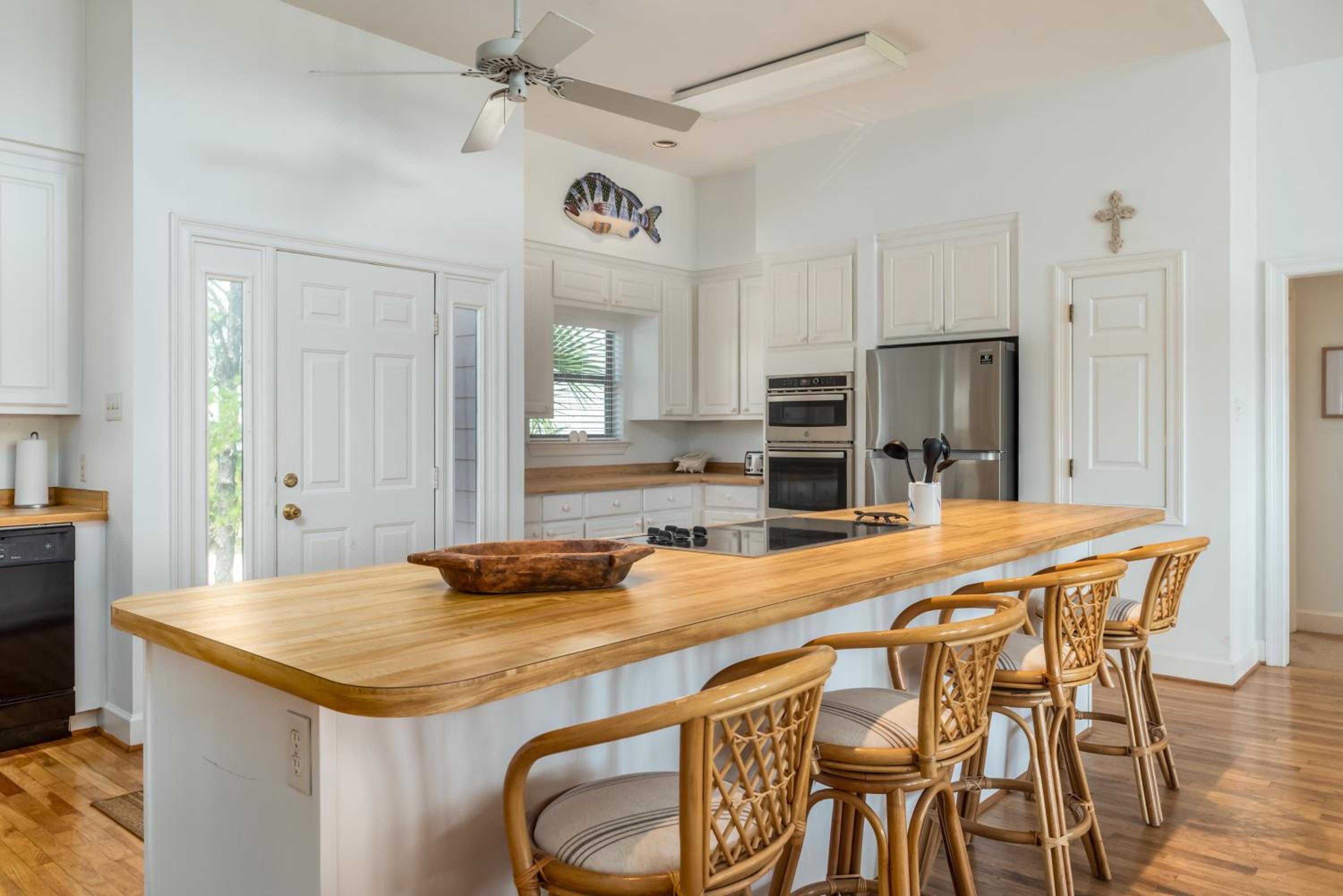 New Listing Spotlight! Pink Palace view 4