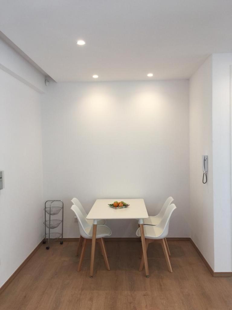 Modern 1 bedroom sea view beach apartment