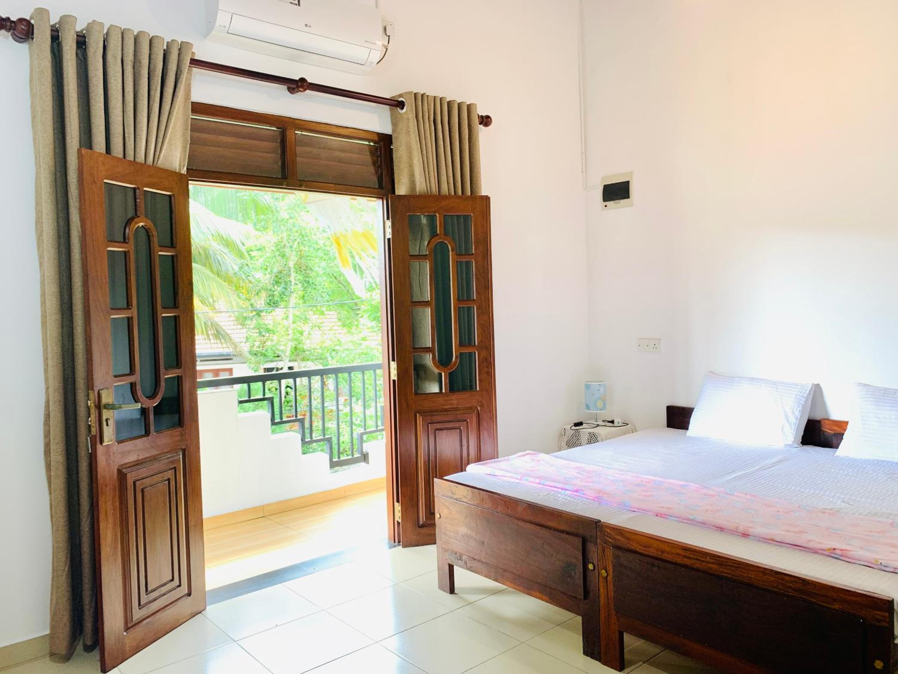 Modern Apartment near Galle Fort, Galle