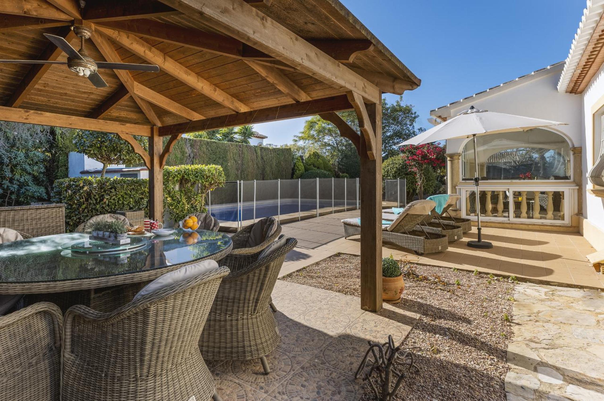 Casa Mitra
