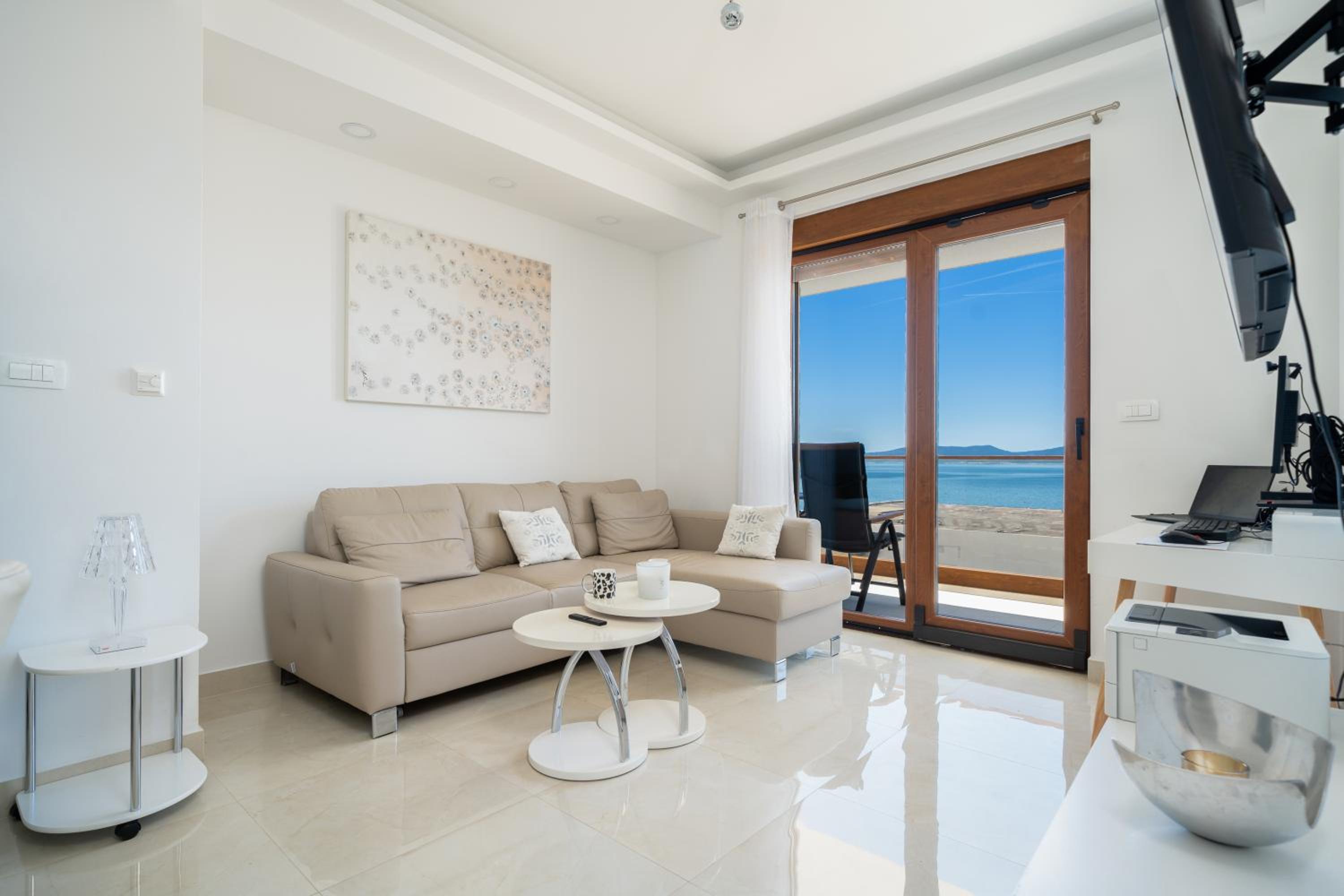 Beach Deluxe - Private Wellness Villa view 5