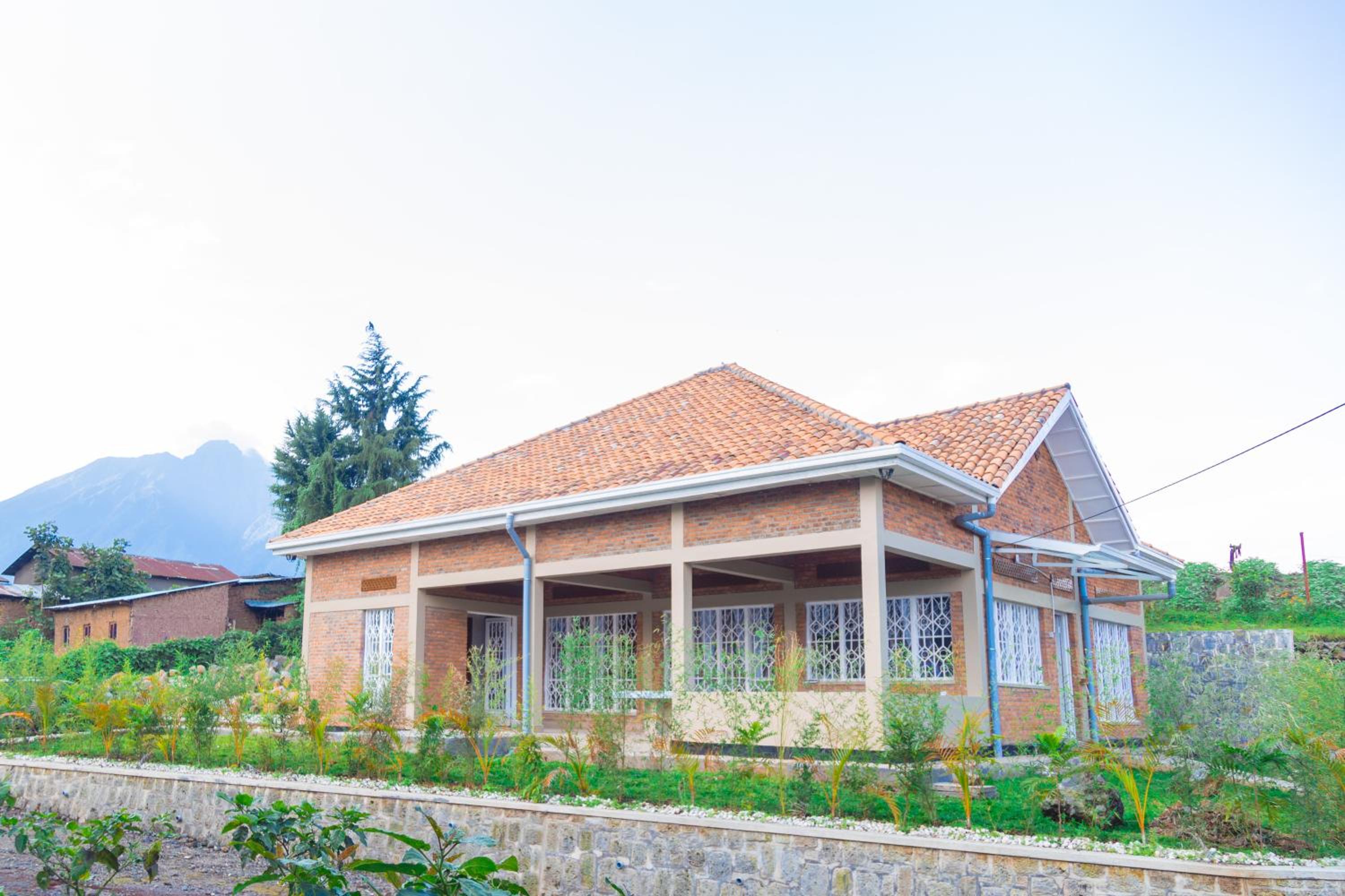 Future4Kids Kinigi Private House By Isange paradise resort