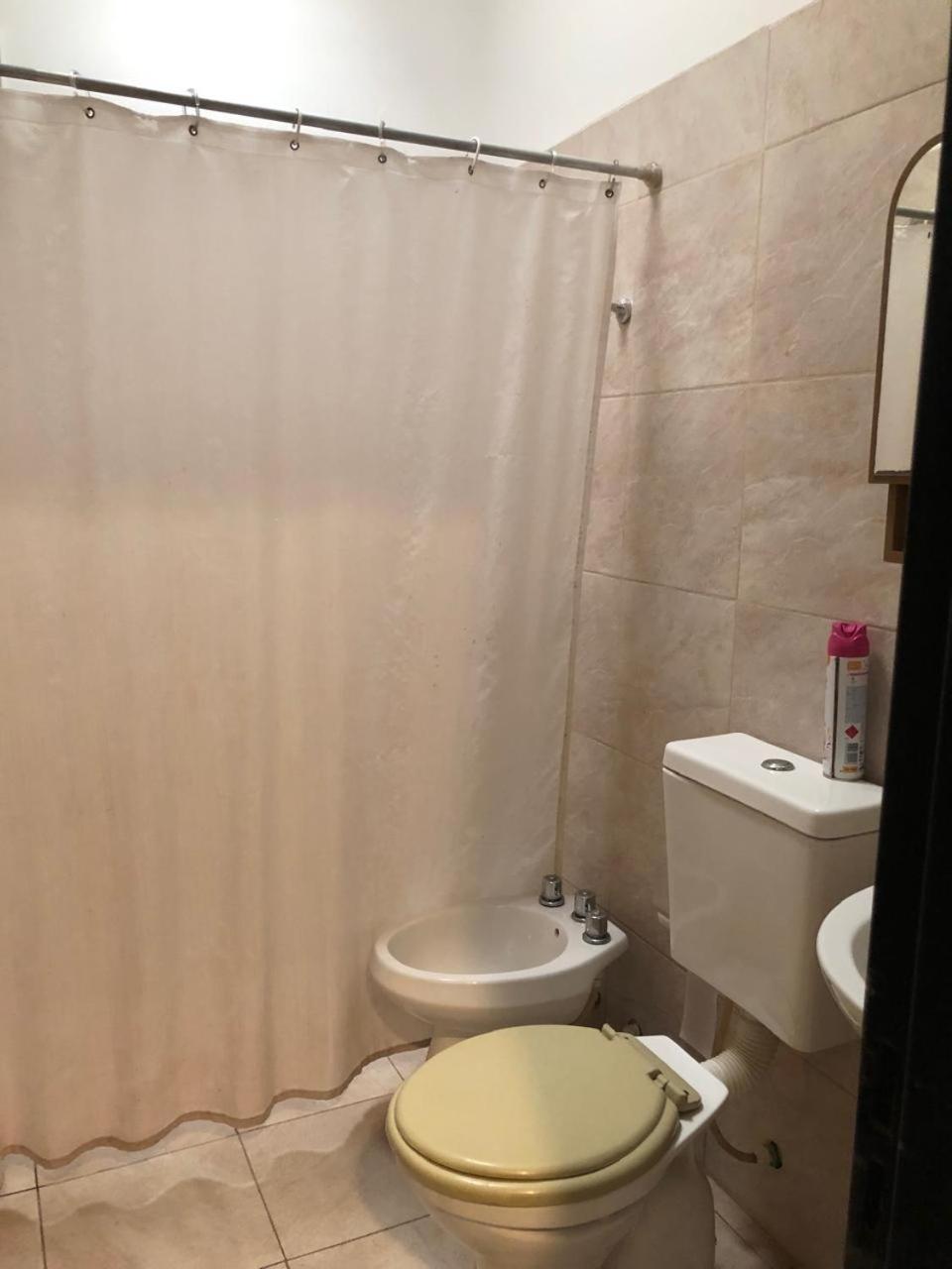 Hostel Custom