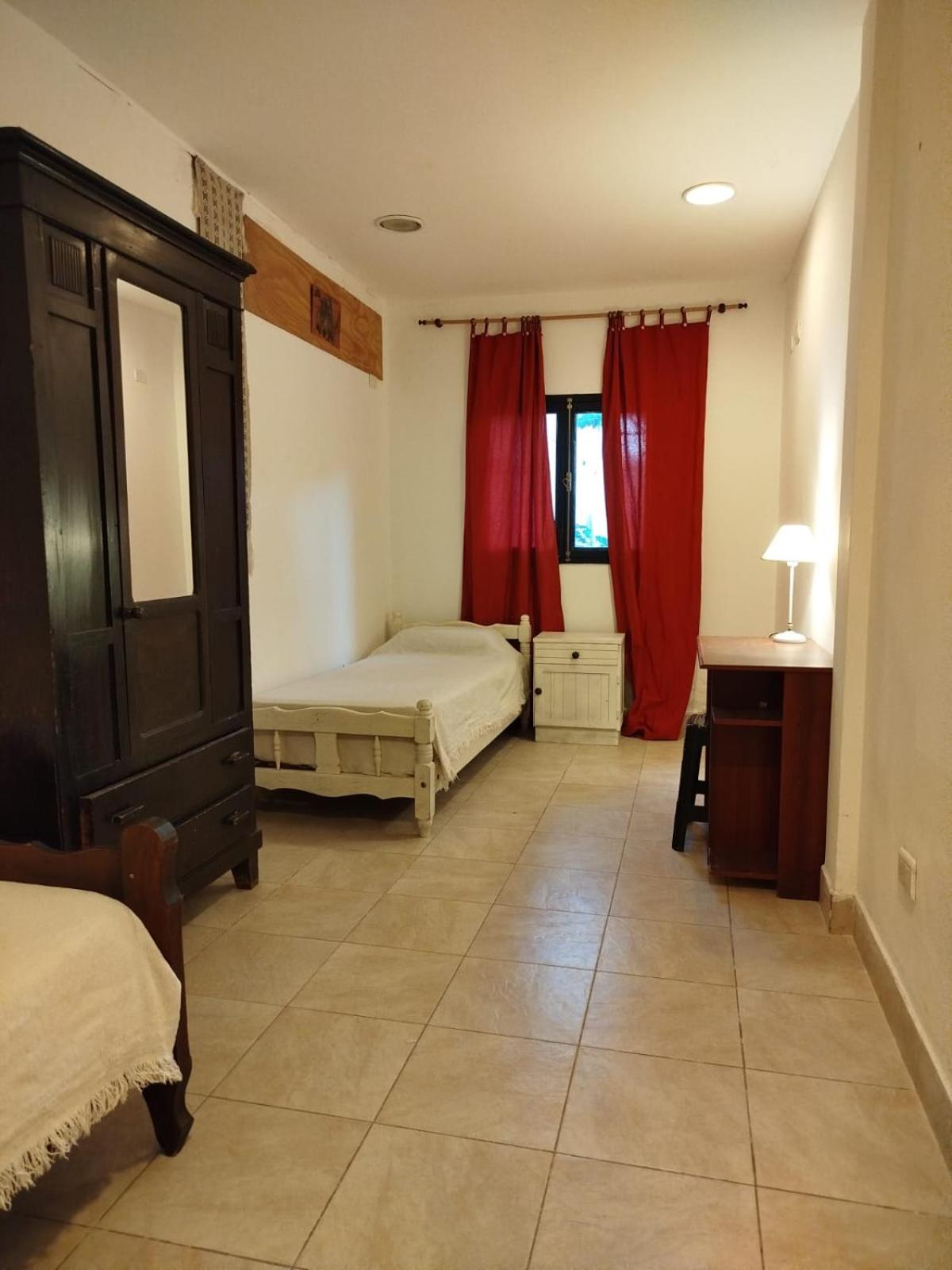 Hostel Custom