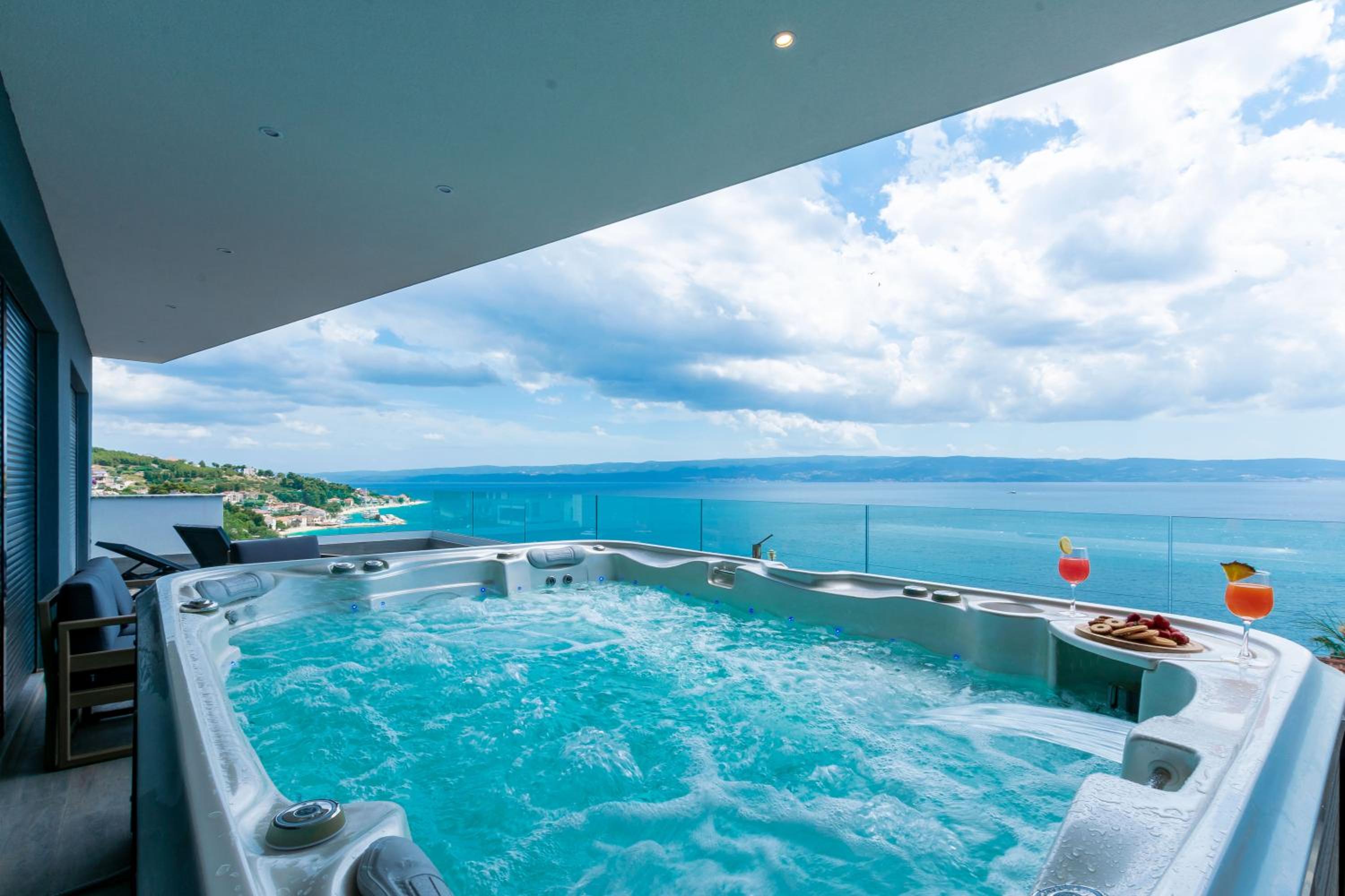 Villa Leona xxl view 3