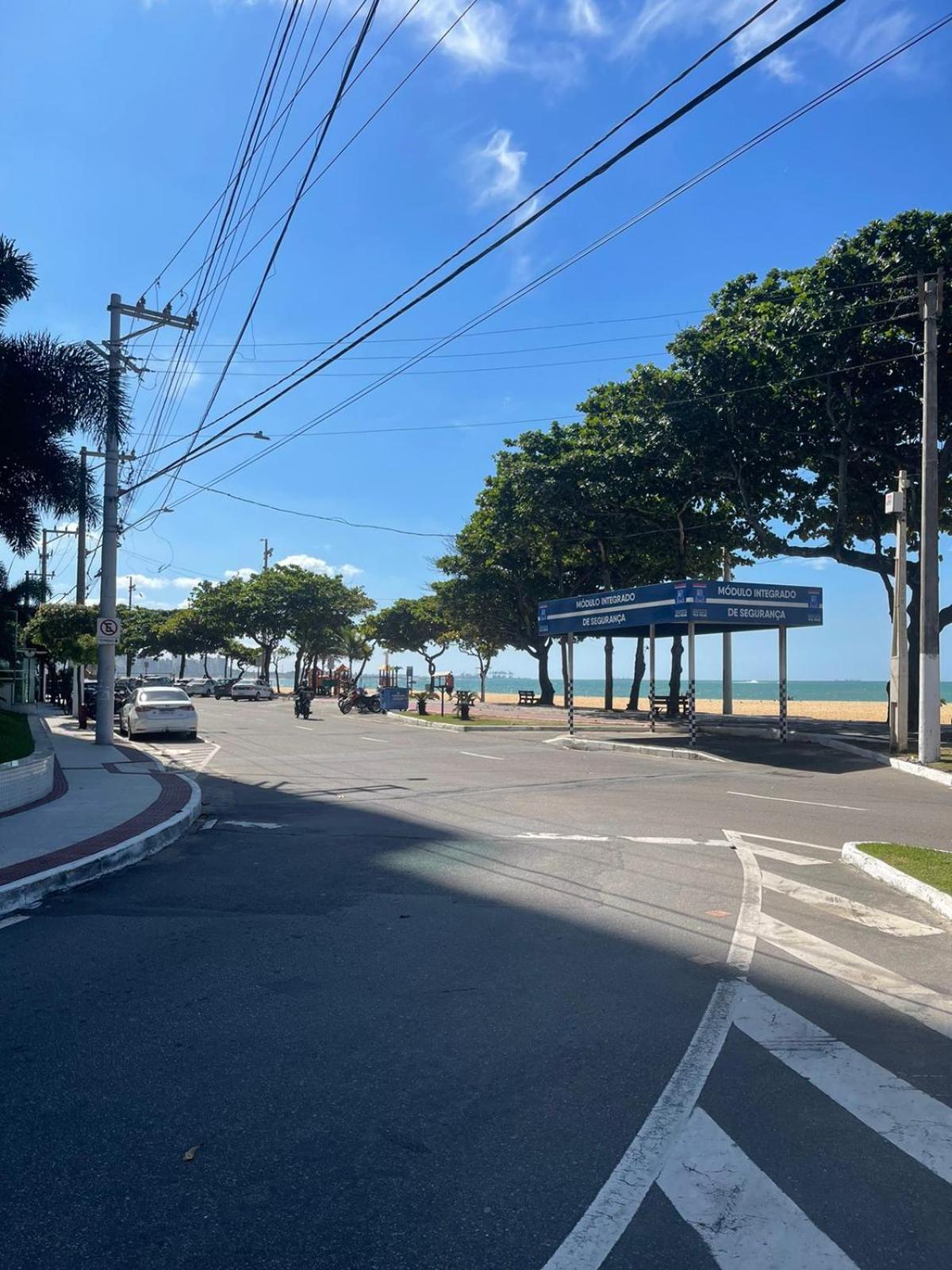 Apartamento perto da Praia de Itapuã, Praia da Costa e Praia de Itaparica