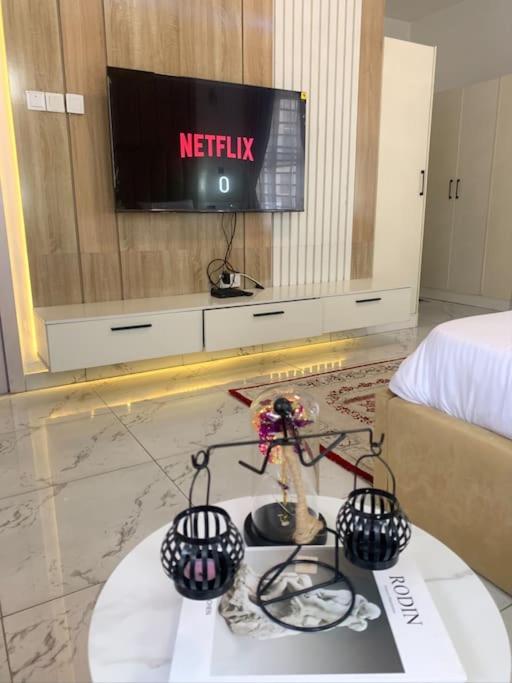 Ajike StayCrib