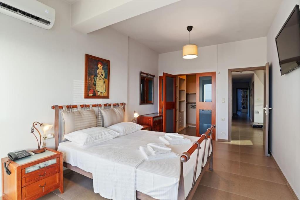 Dream's House - Villa with Pool & Stunning Views
