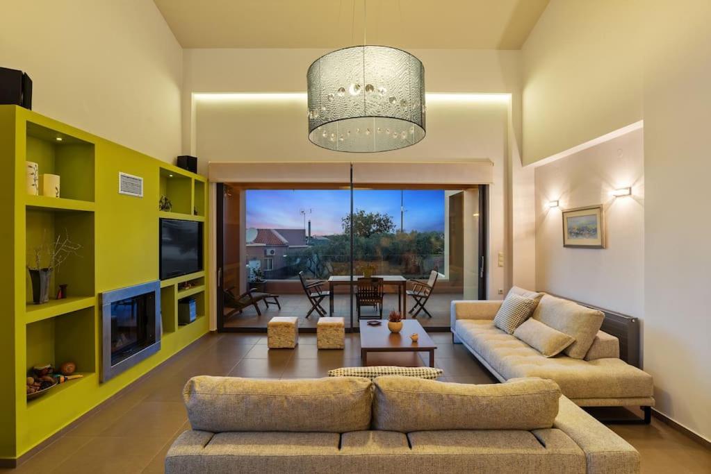 Dream's House - Villa with Pool & Stunning Views