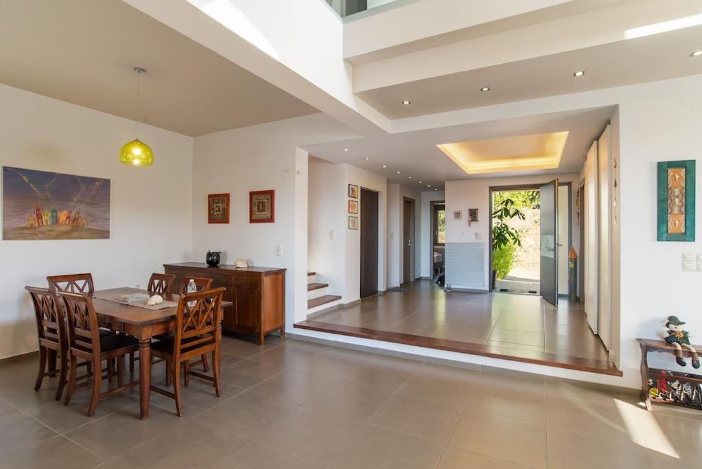 Dream's House - Villa with Pool & Stunning Views