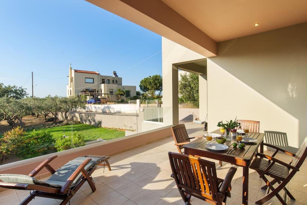 Dream's House - Villa with Pool & Stunning Views