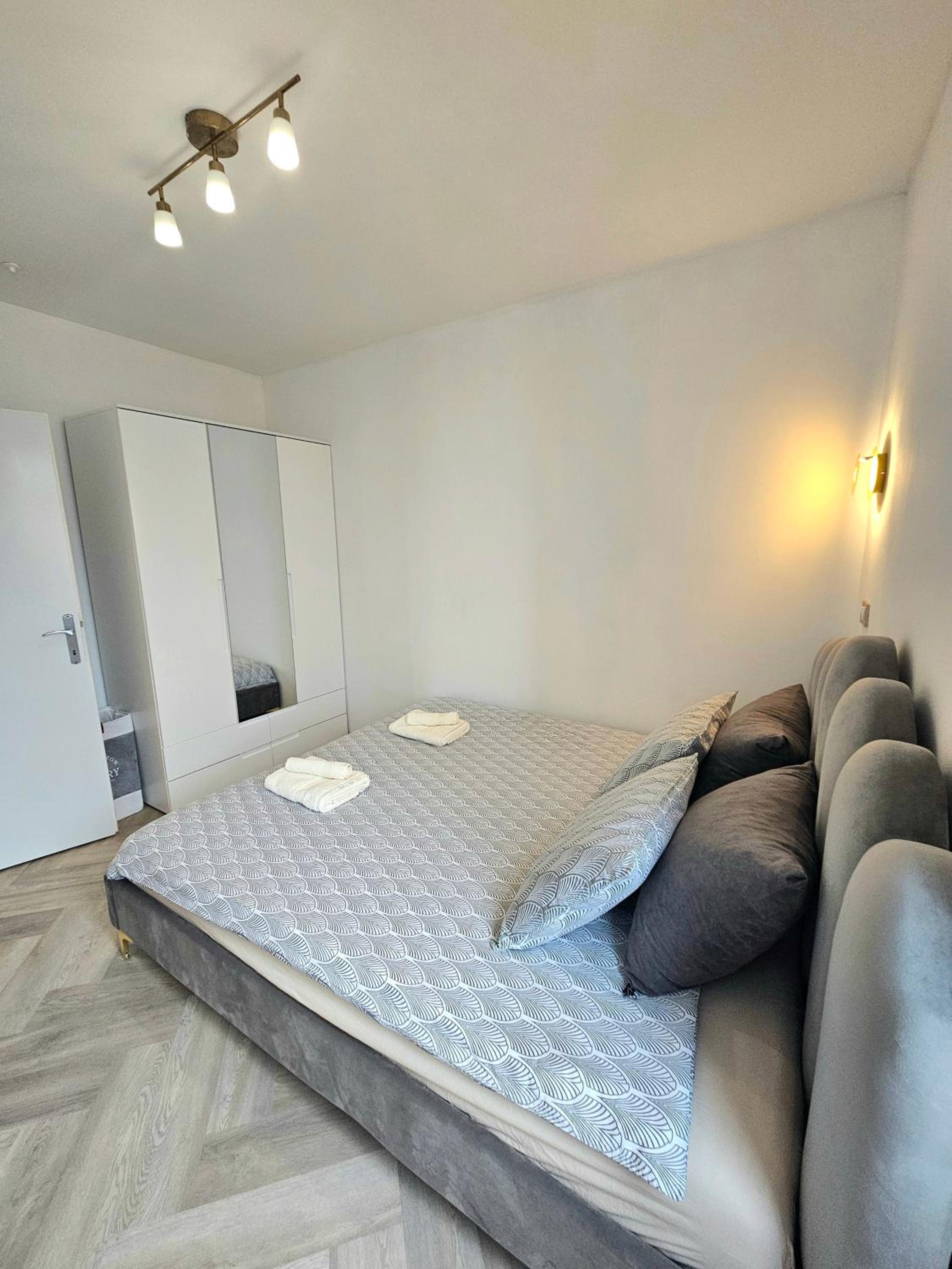 KinS Apartment