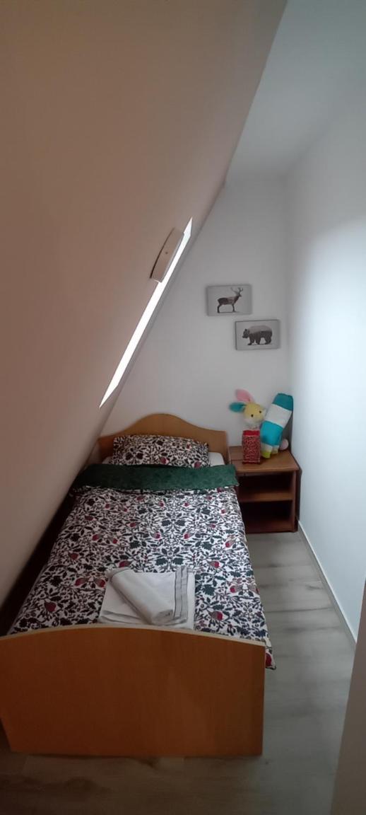Photo 42