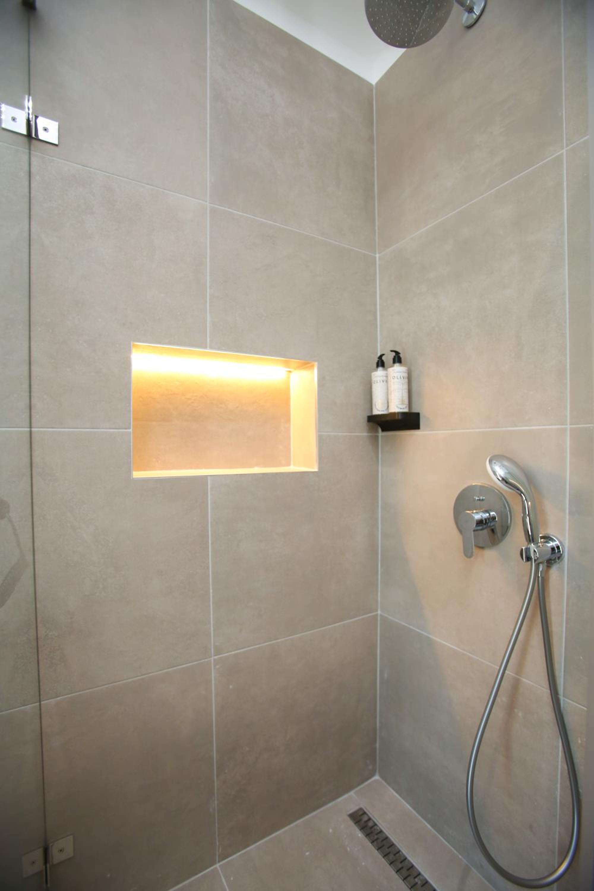 Taushani Apartment, Vlore