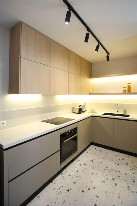 Taushani Apartment, Vlore
