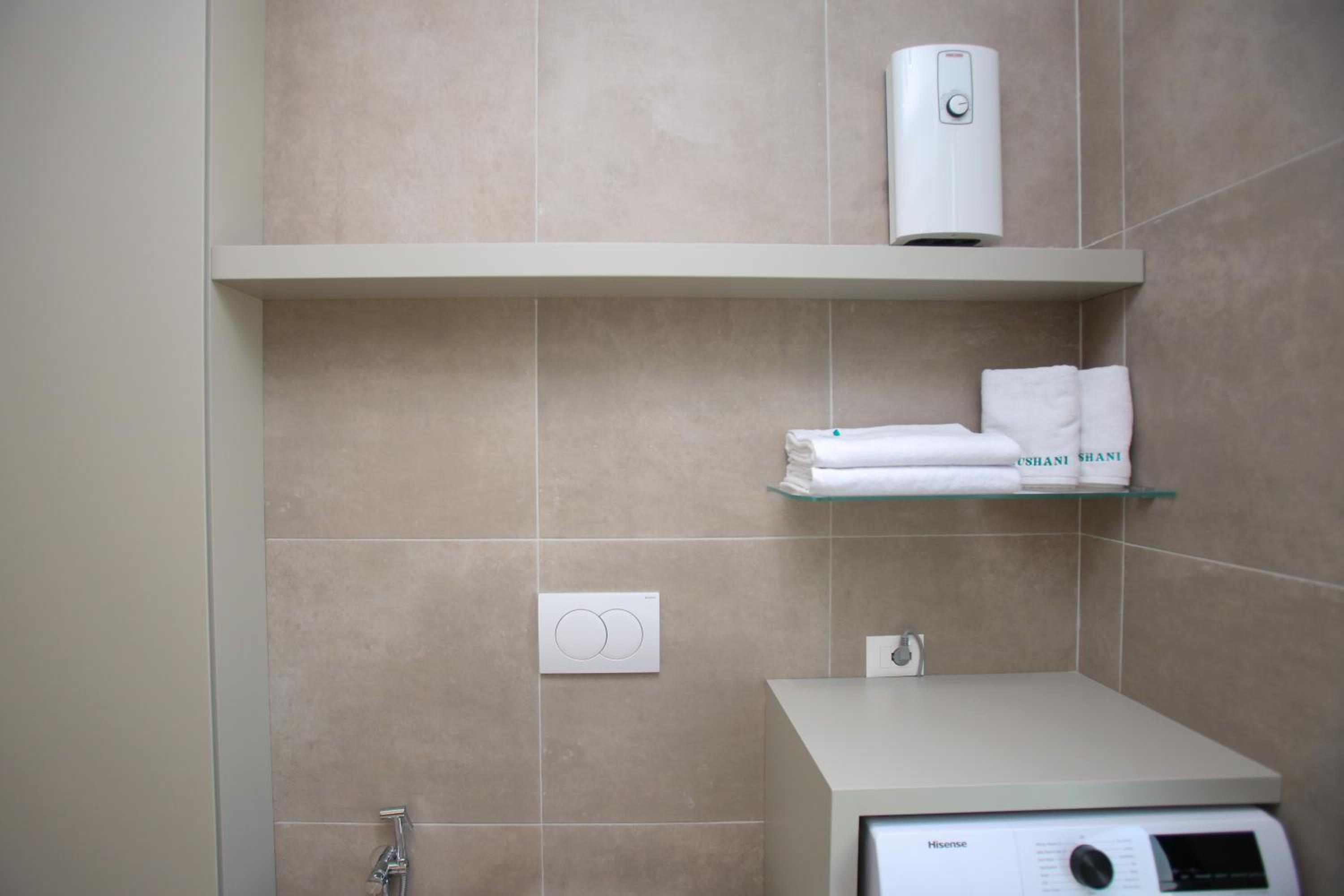 Taushani Apartment, Vlore