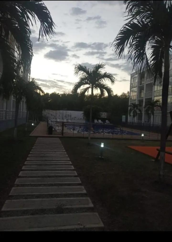 APARTAESTUDIO TIPO SUIT FLANDES Tolima