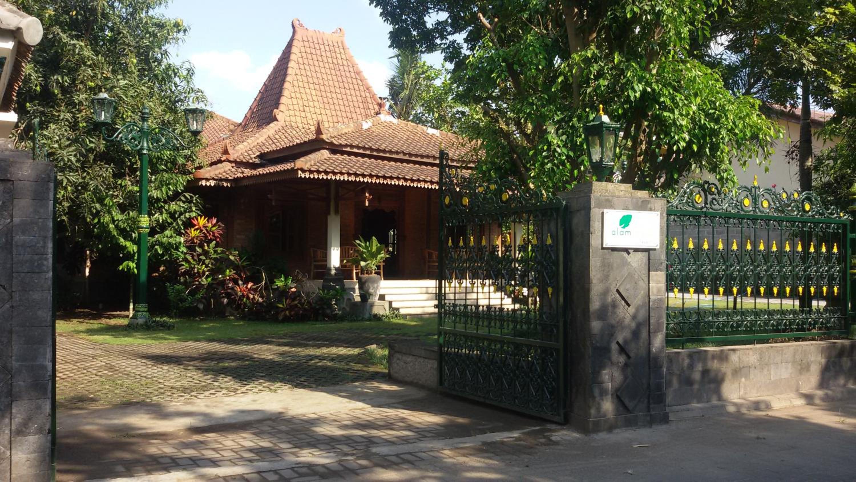 Alam Jogja Resort Mitra RedDoorz