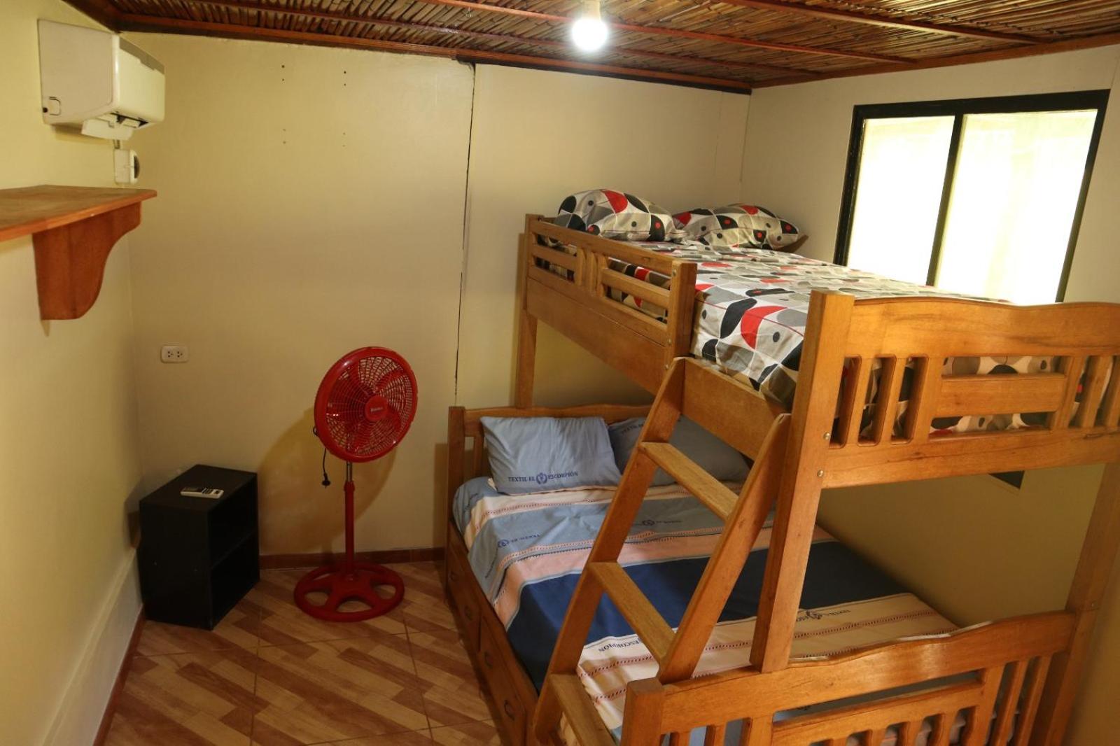 Irakunumi Hostel