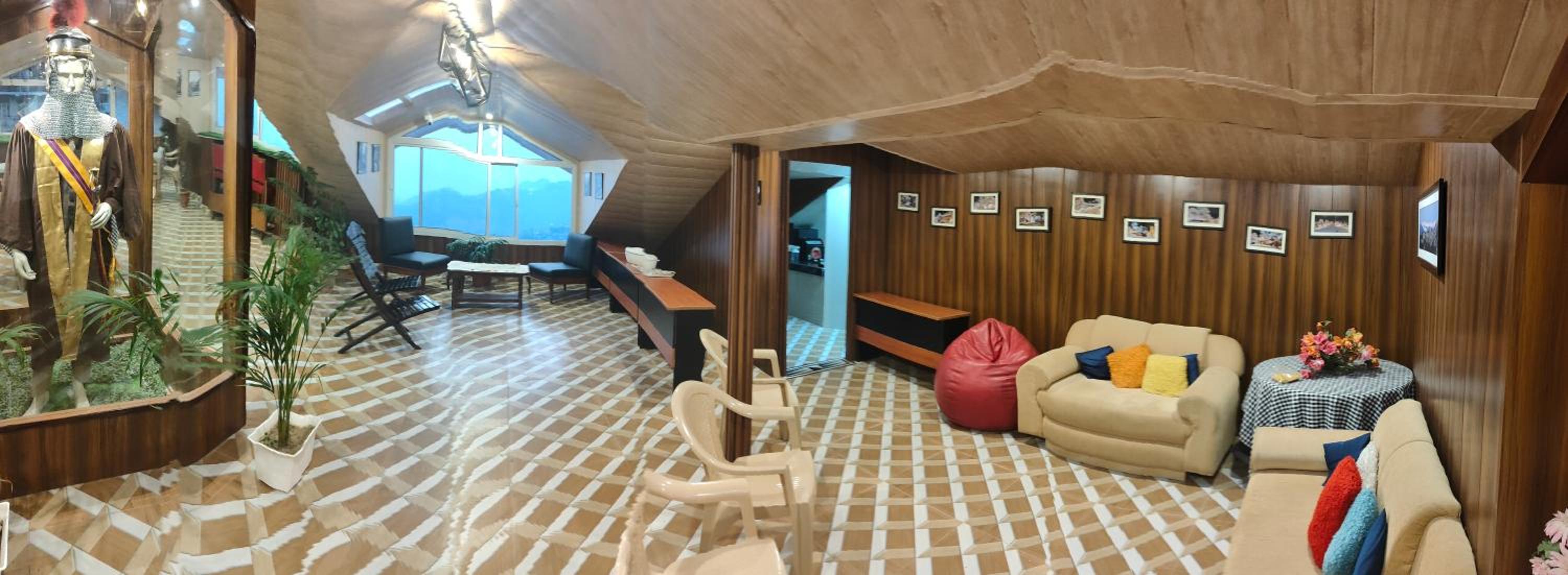 lounge
