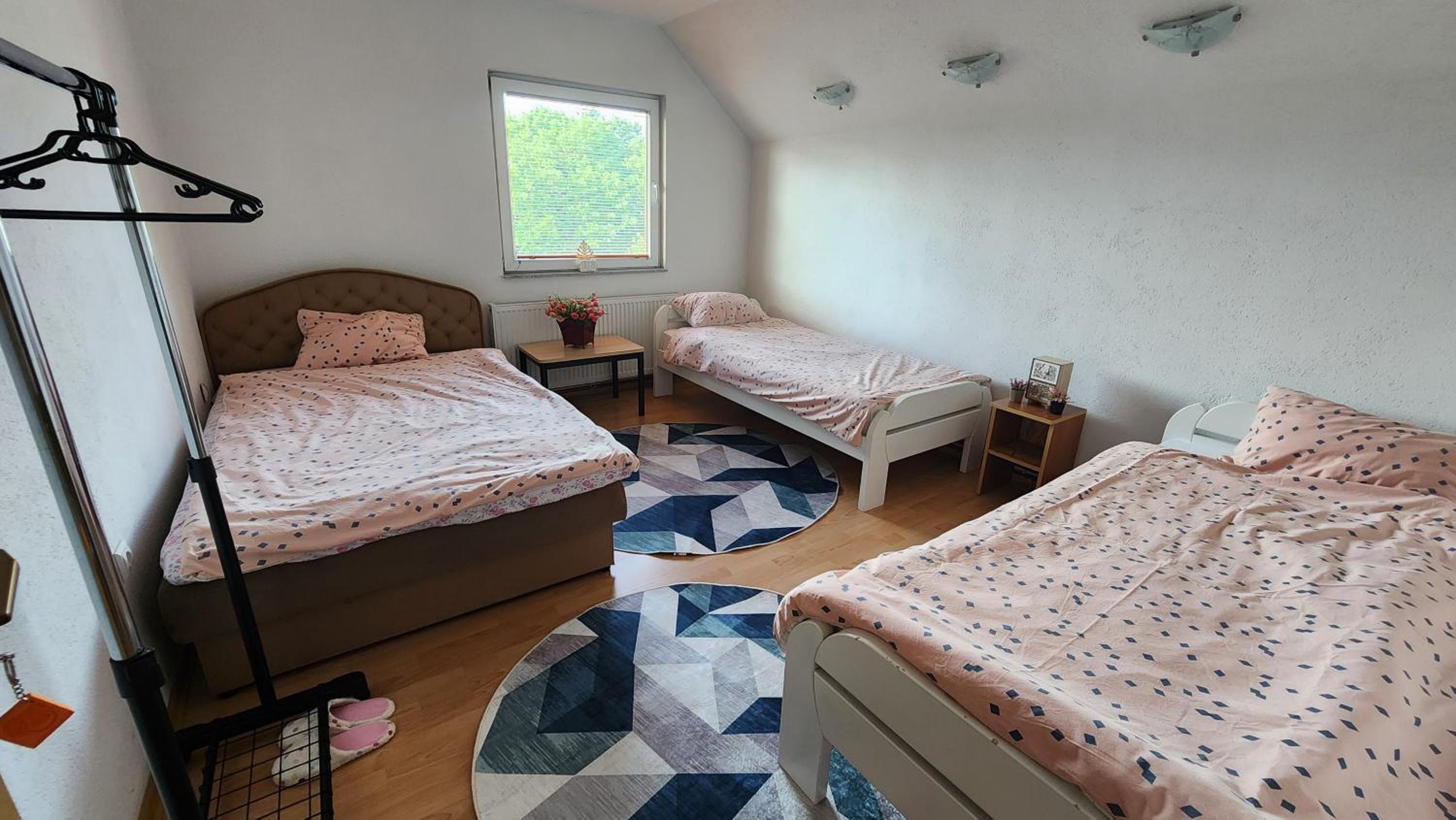 Apartmani Lavirint Ravne