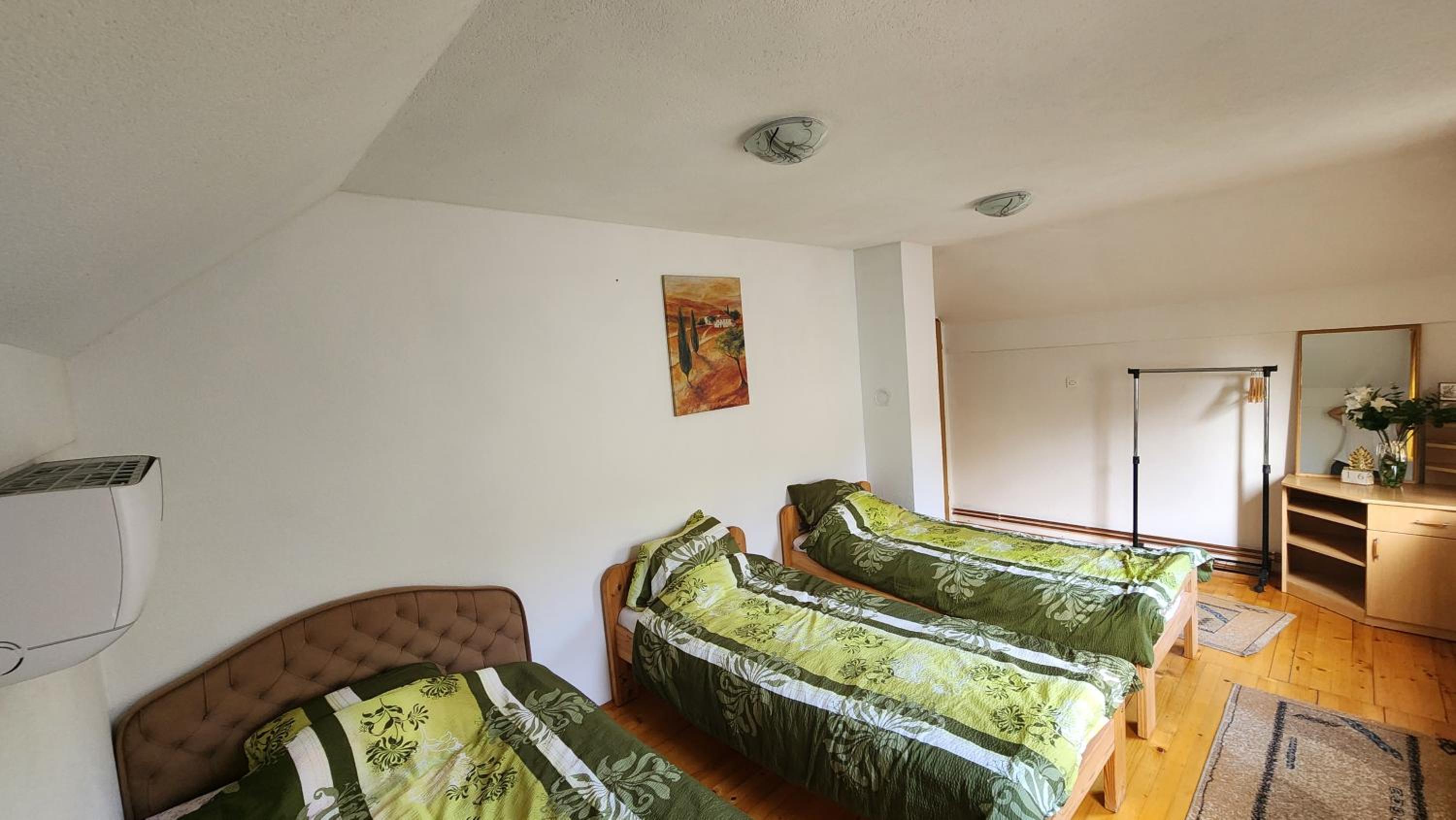 Apartmani Lavirint Ravne