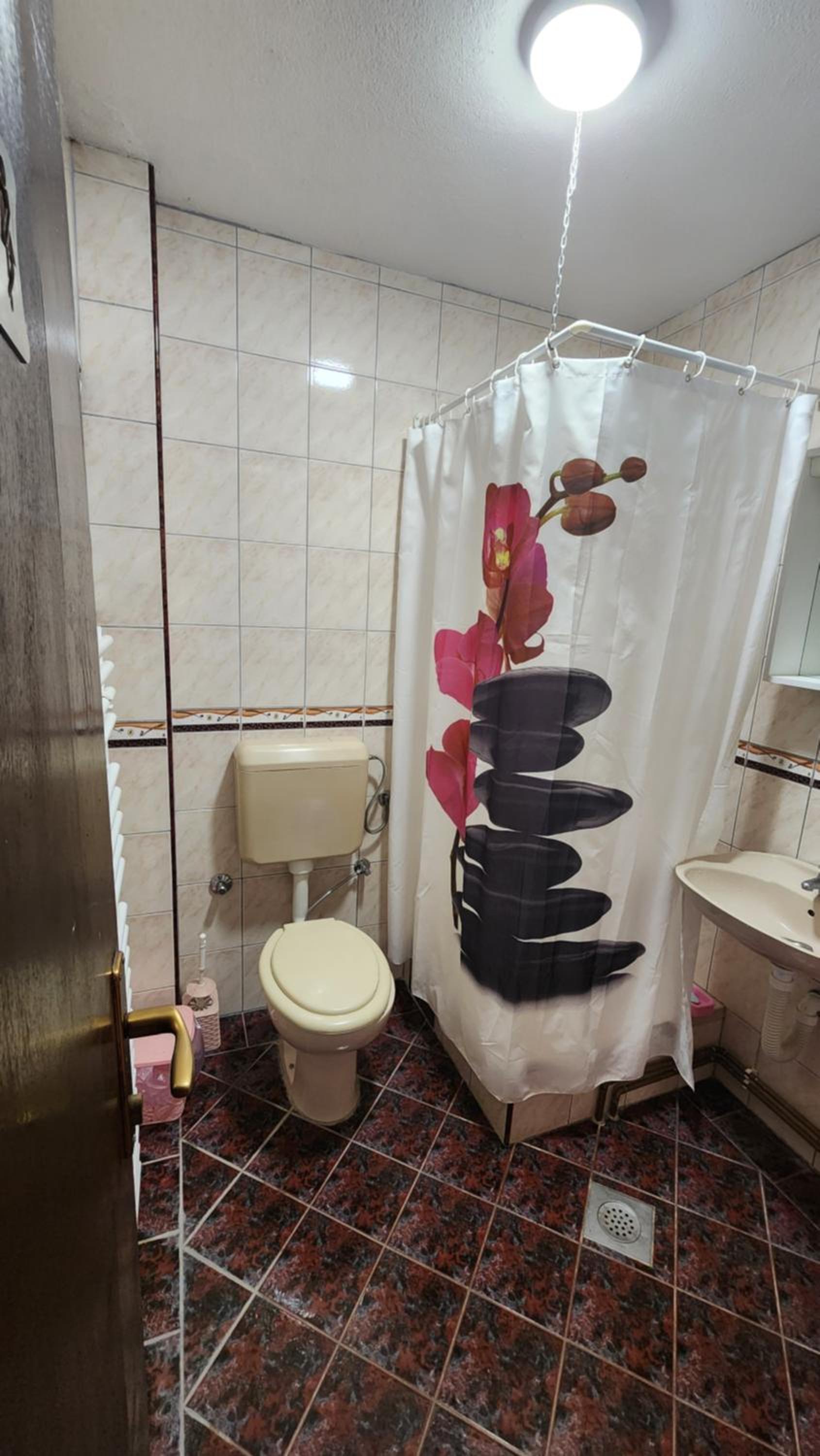 Apartmani Lavirint Ravne