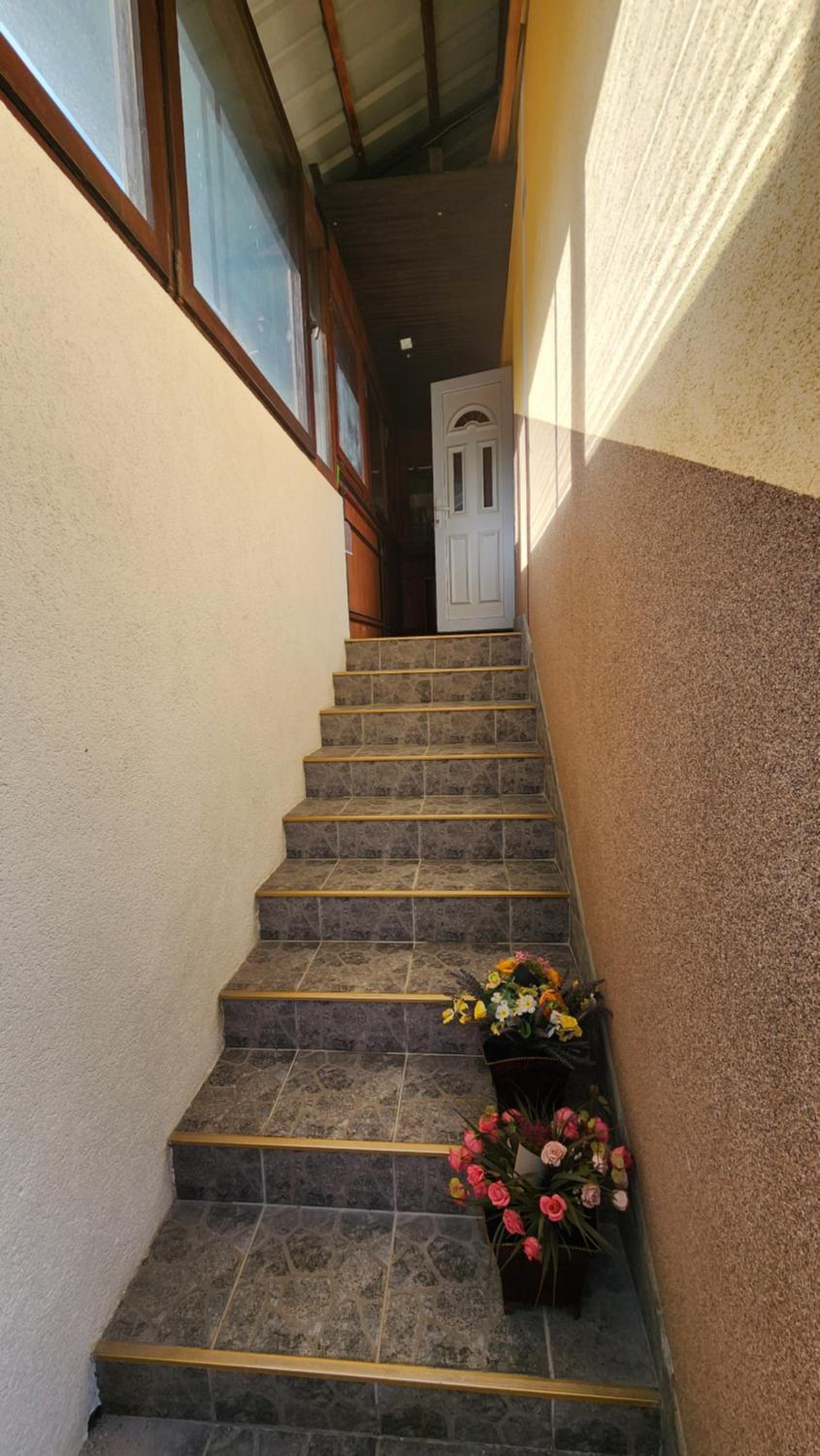 Apartmani Lavirint Ravne