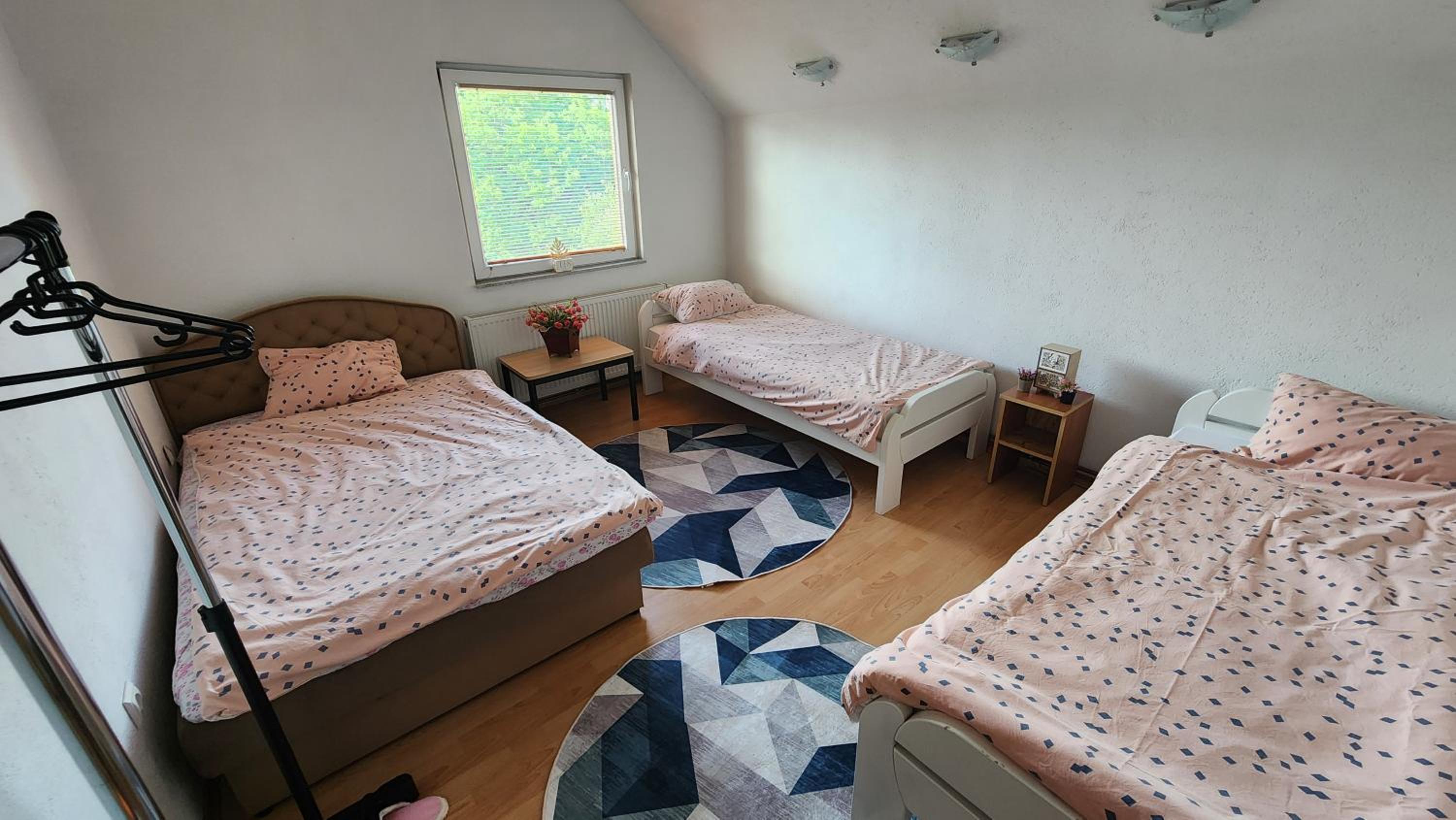 Apartmani Lavirint Ravne