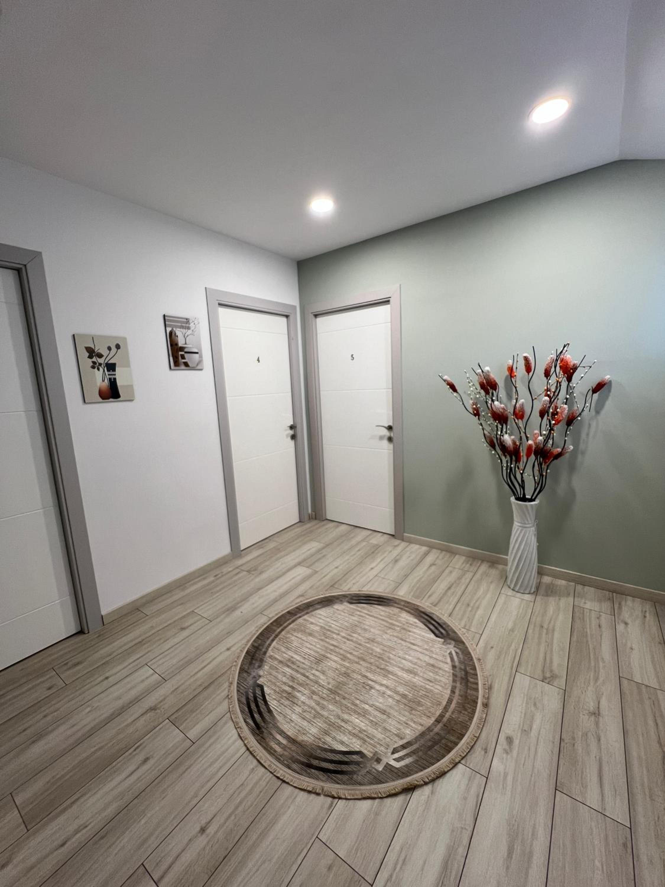 Coral Home