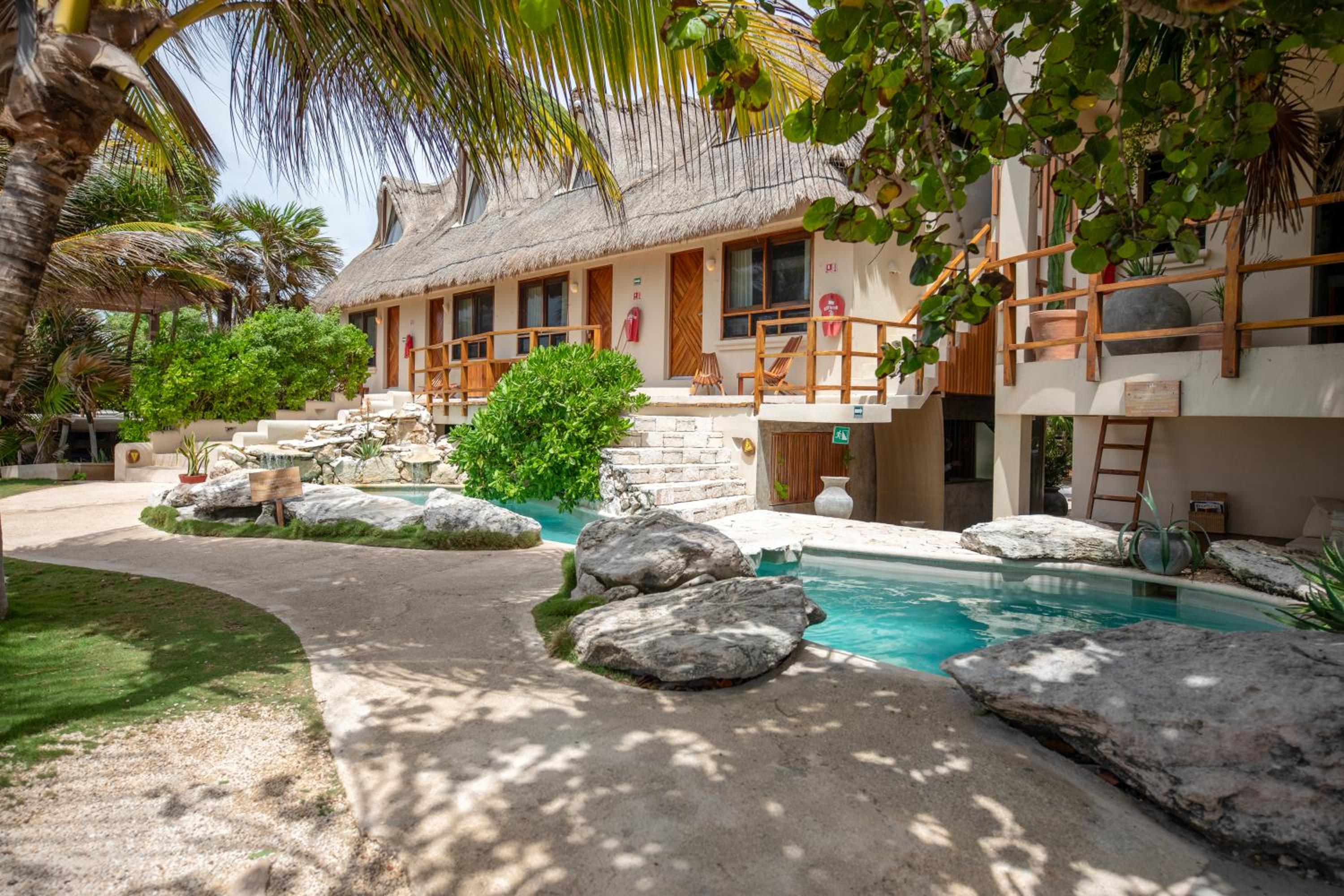 Mezzanine Boutique Hotel-Adults Only - Property Image 6