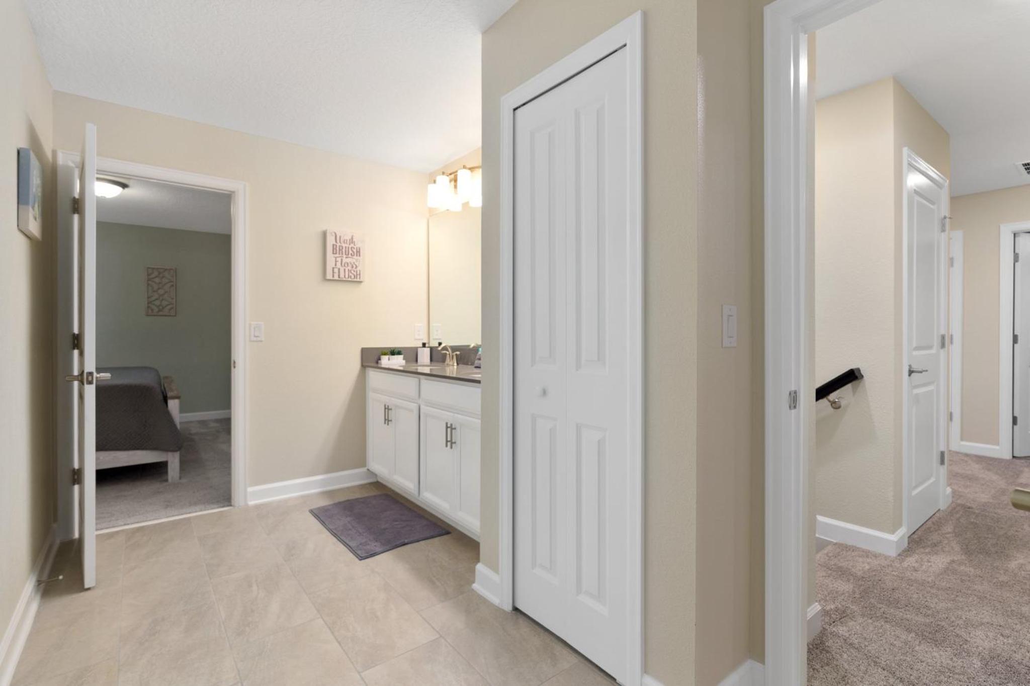 Champions Gate 8br Cozy Home Green View With Pool Spa 905 view 5