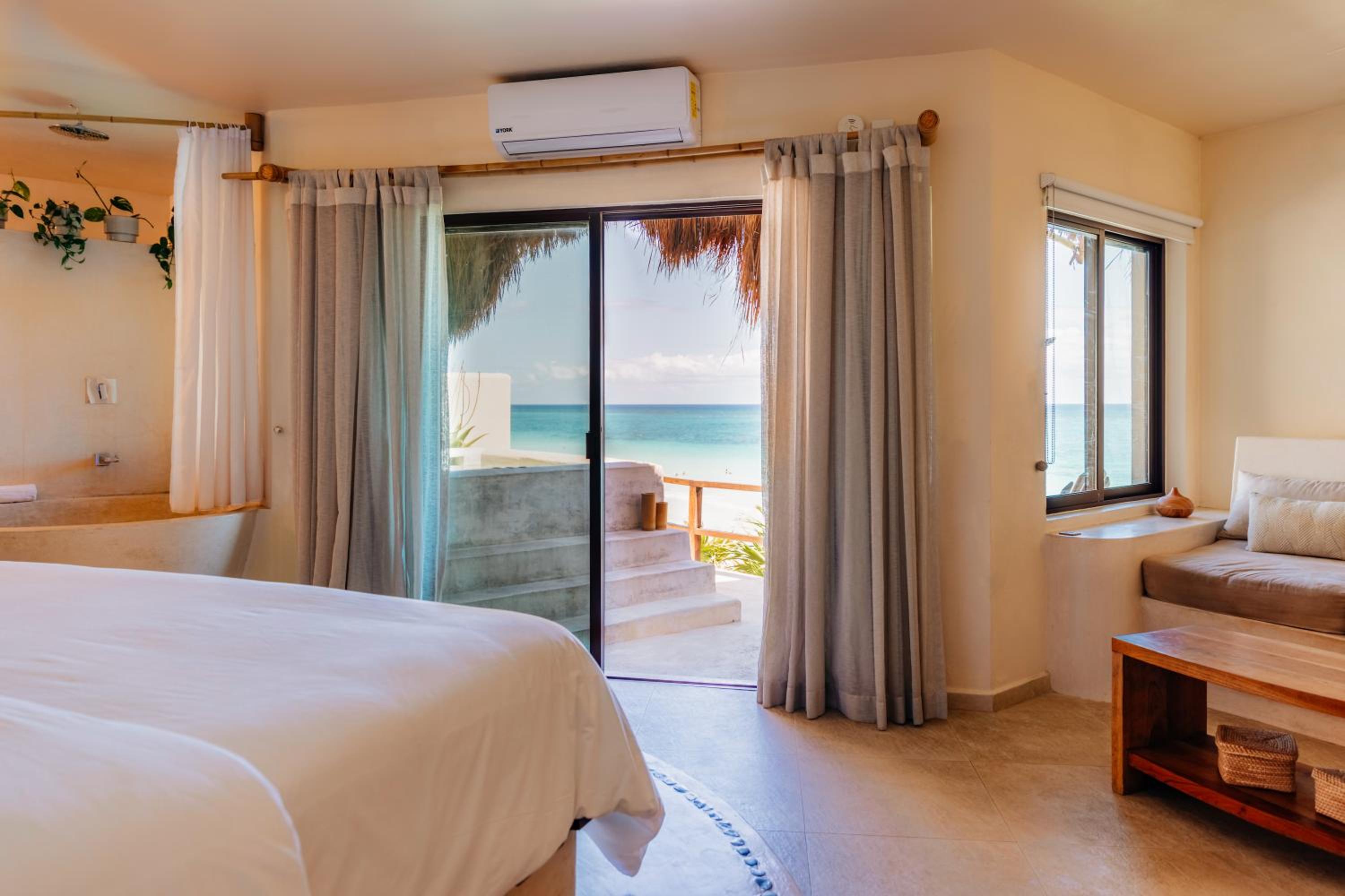 Mezzanine Boutique Hotel-Adults Only - Property Image 15