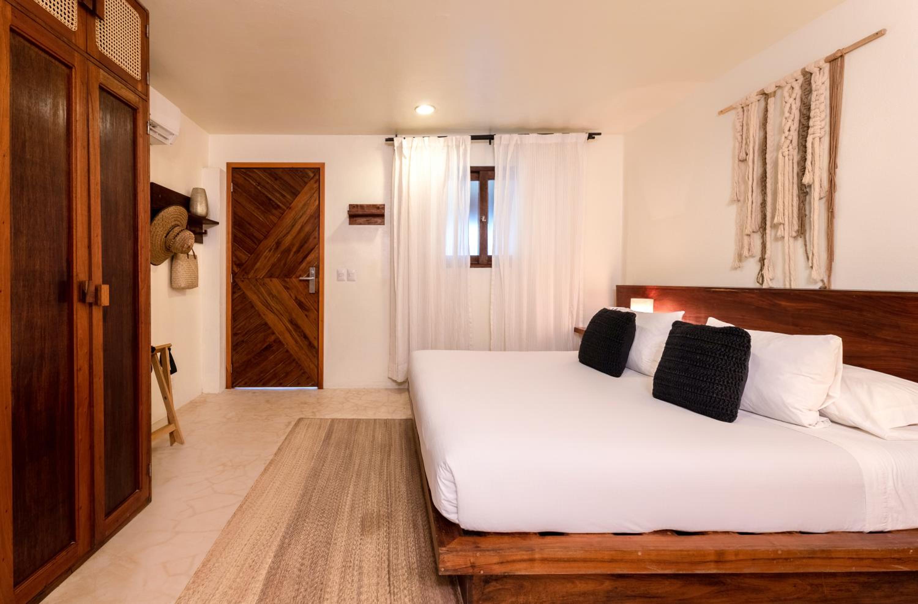 Mezzanine Boutique Hotel-Adults Only - Property Image 39