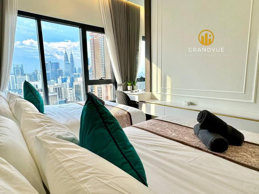 Lucentia BukitBintang KlccView InfinityPool By HeyStay Management