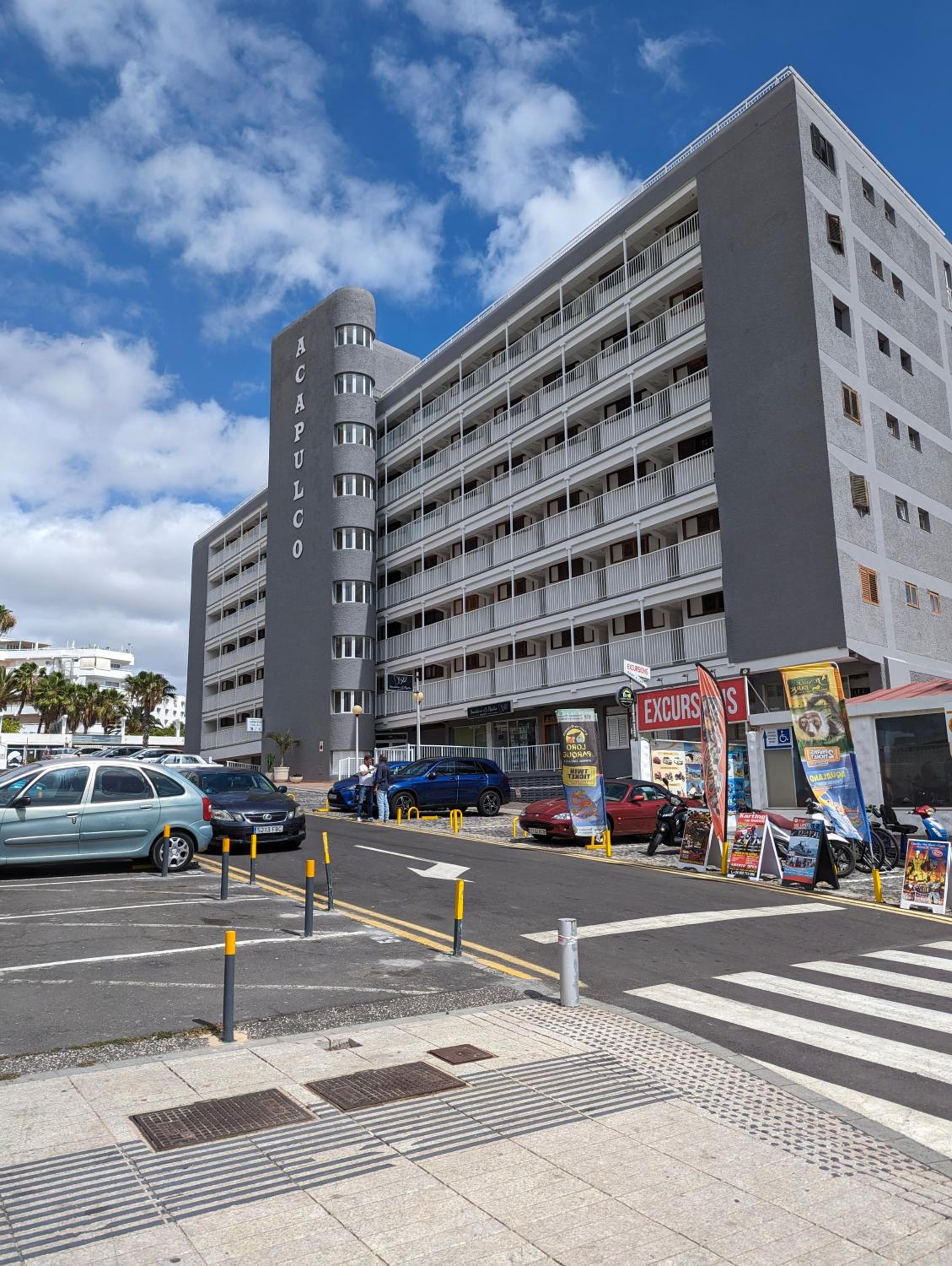 Apartament in Las Americas with ocean view