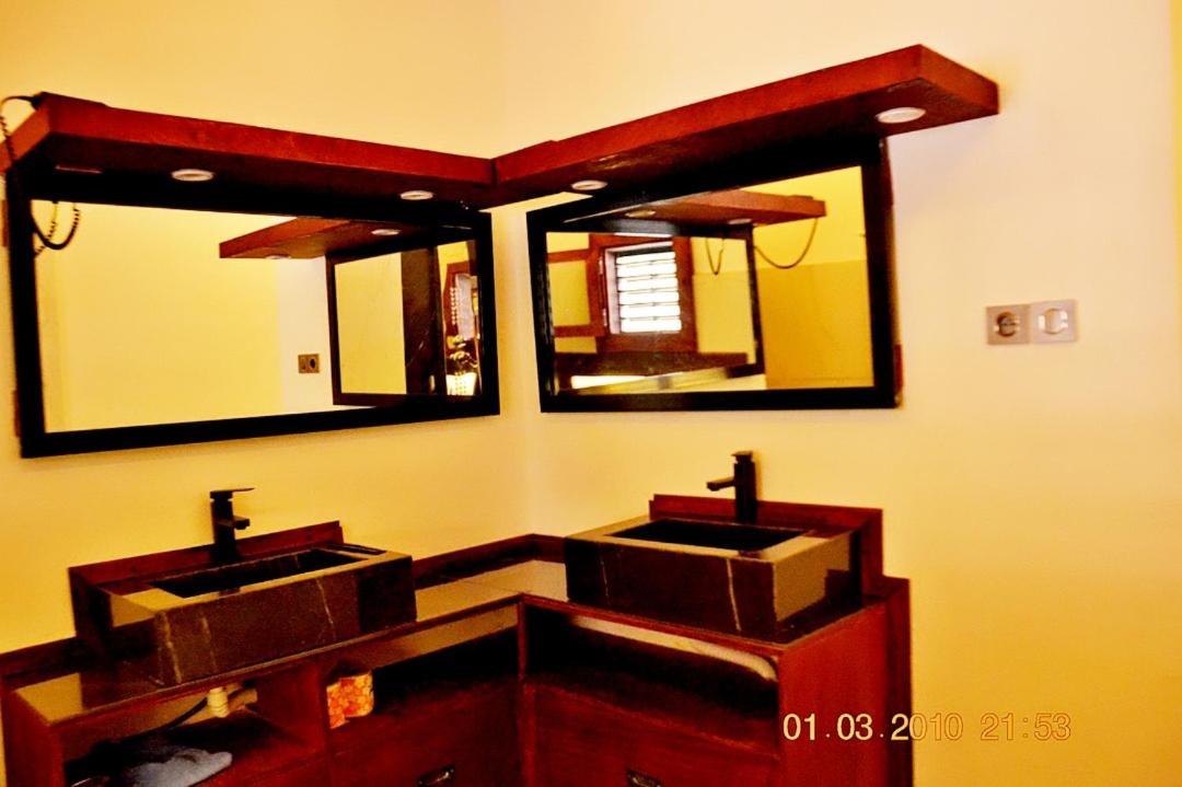 CafeStro KOLWEZI Bedroom OUAGADOUGOU