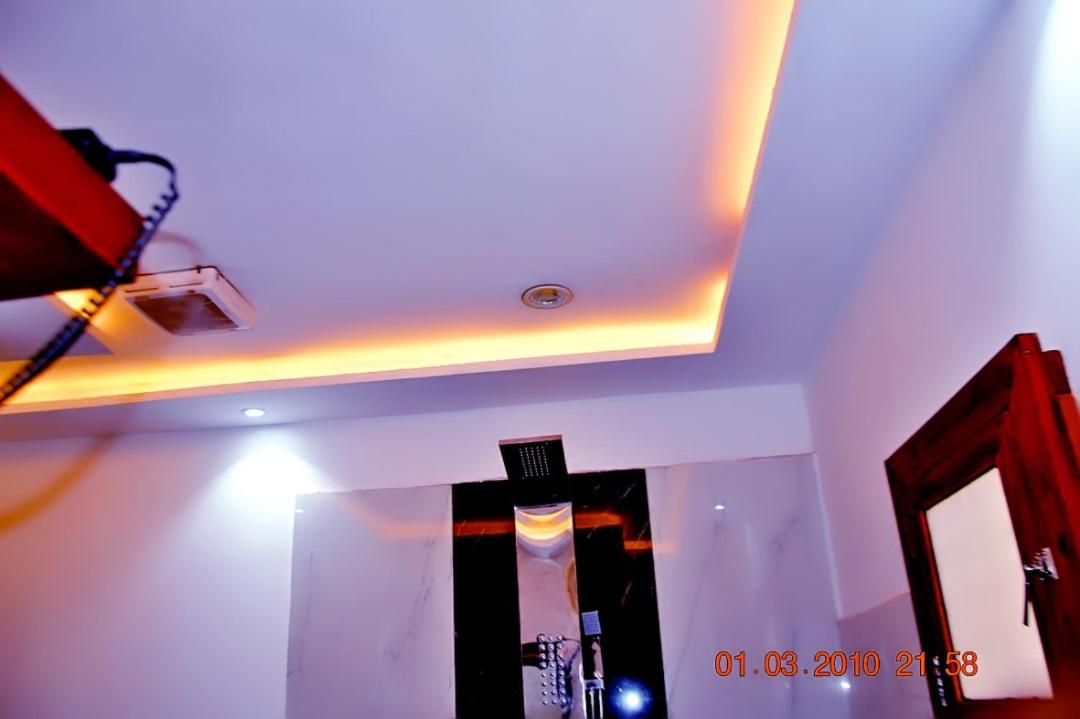 CafeStro KOLWEZI Bedroom OUAGADOUGOU