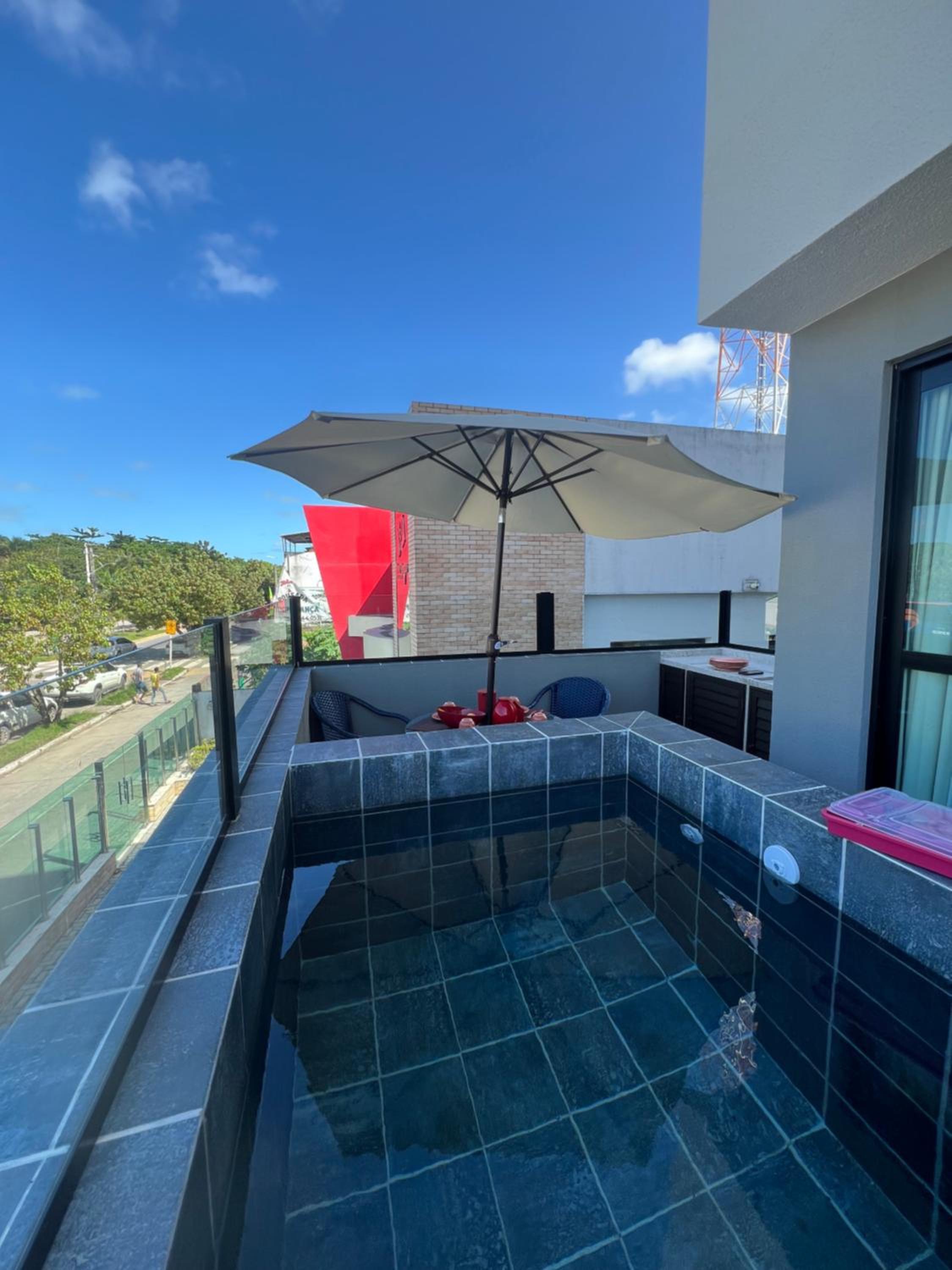 Apartment in the Center of Porto with Exclusive Pool
