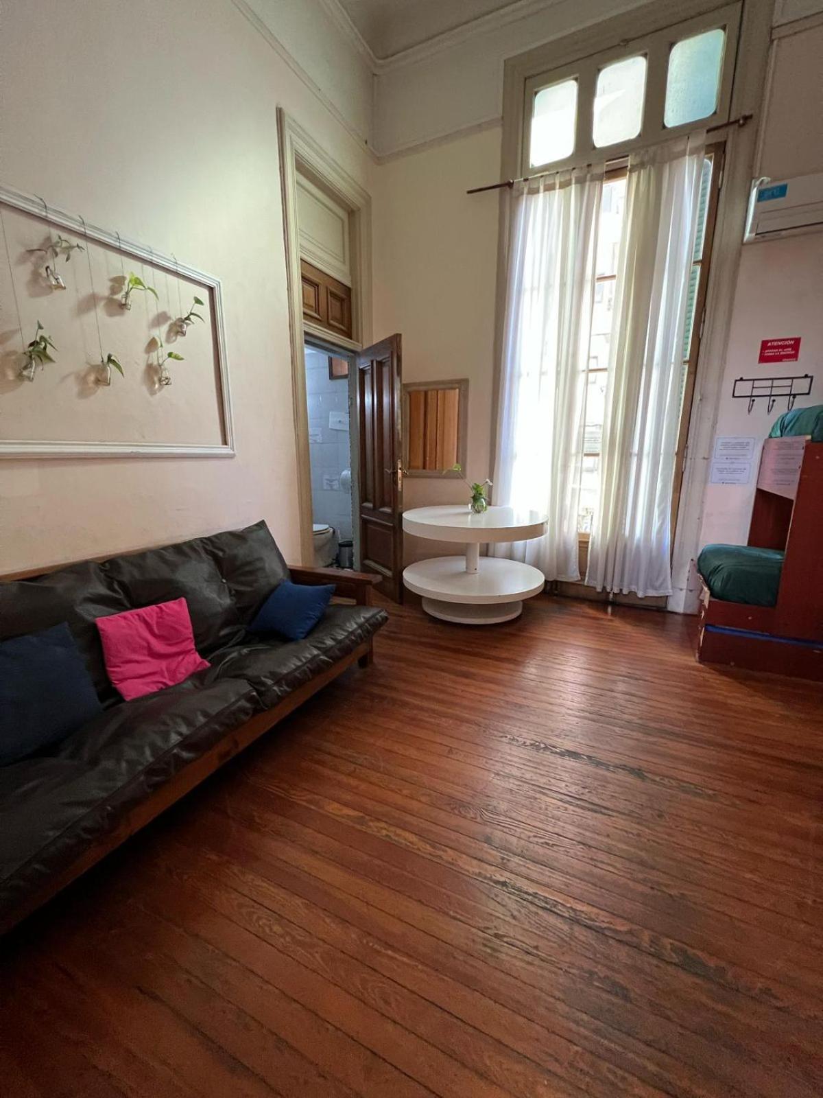 High Hostel Rosario