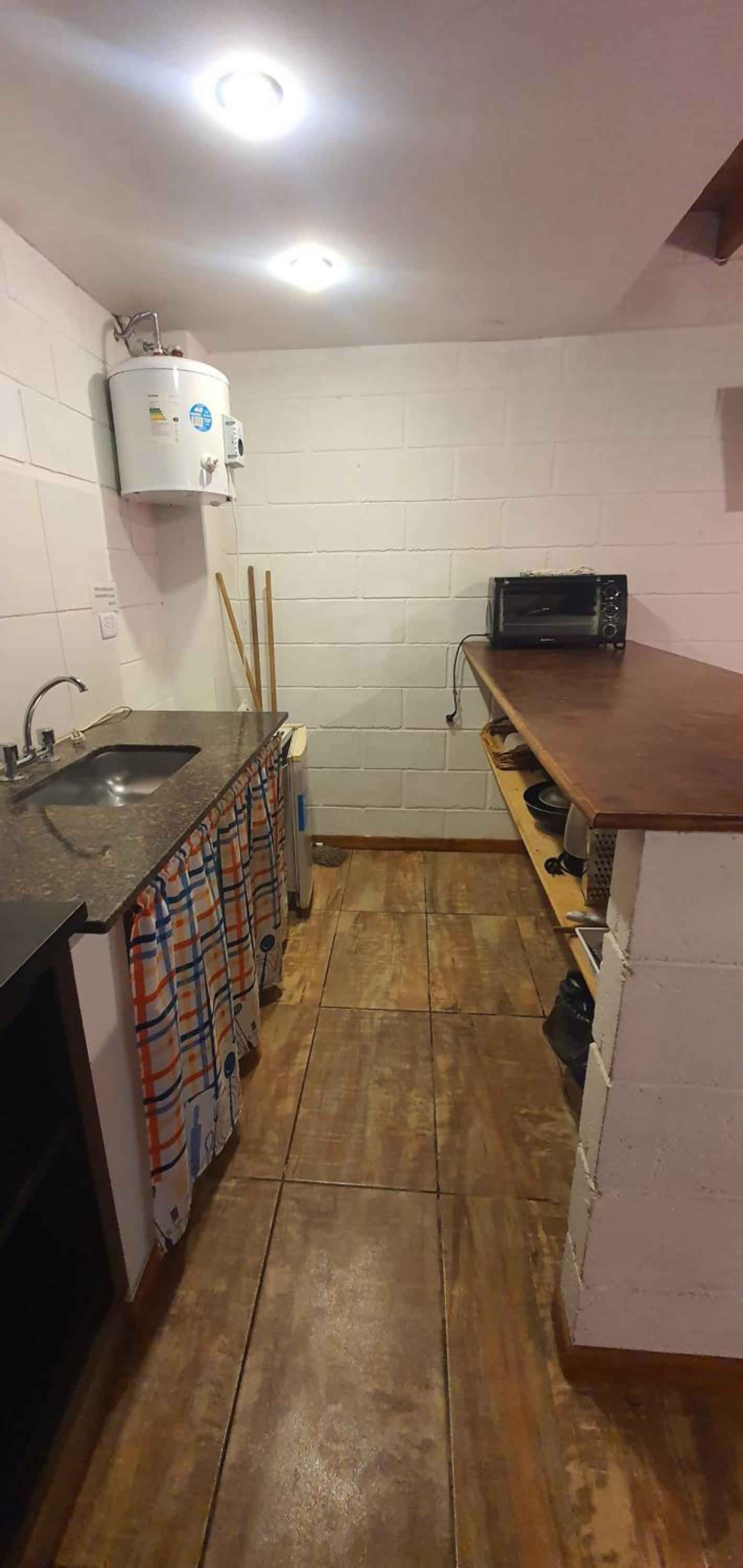 Duplex 2 hab. parrilla y cochera