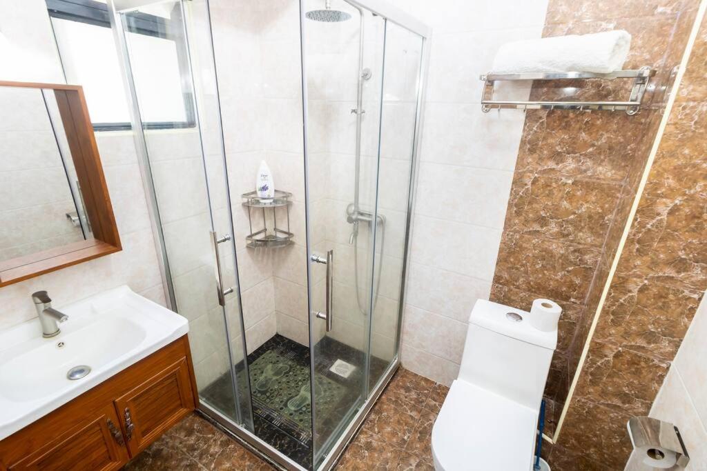 Central Nairobi cosy studio in kilimani, Near yaya view 3