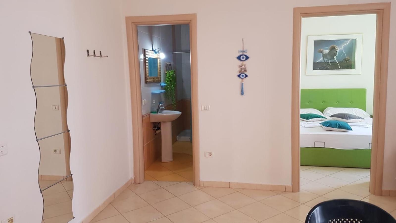 Seaview Apartments