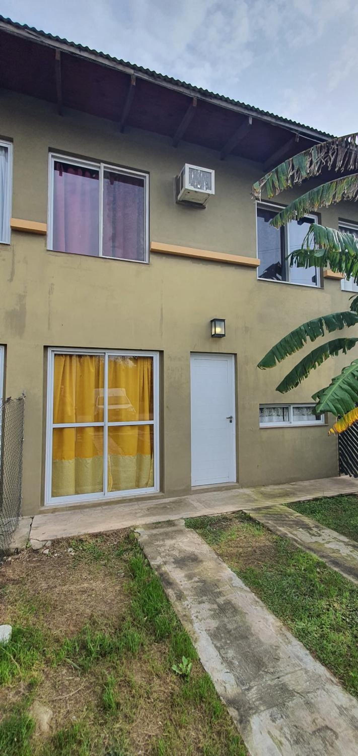 Duplex 2 hab. parrilla y cochera