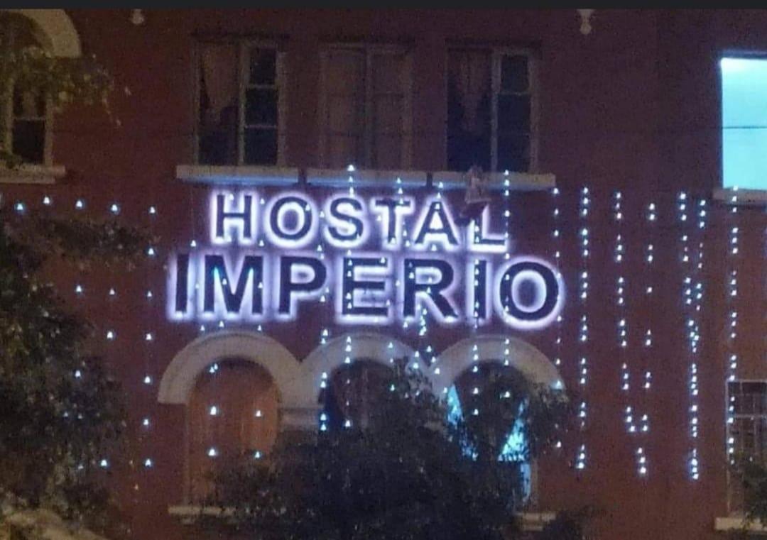 HOSTAl IMPERIO