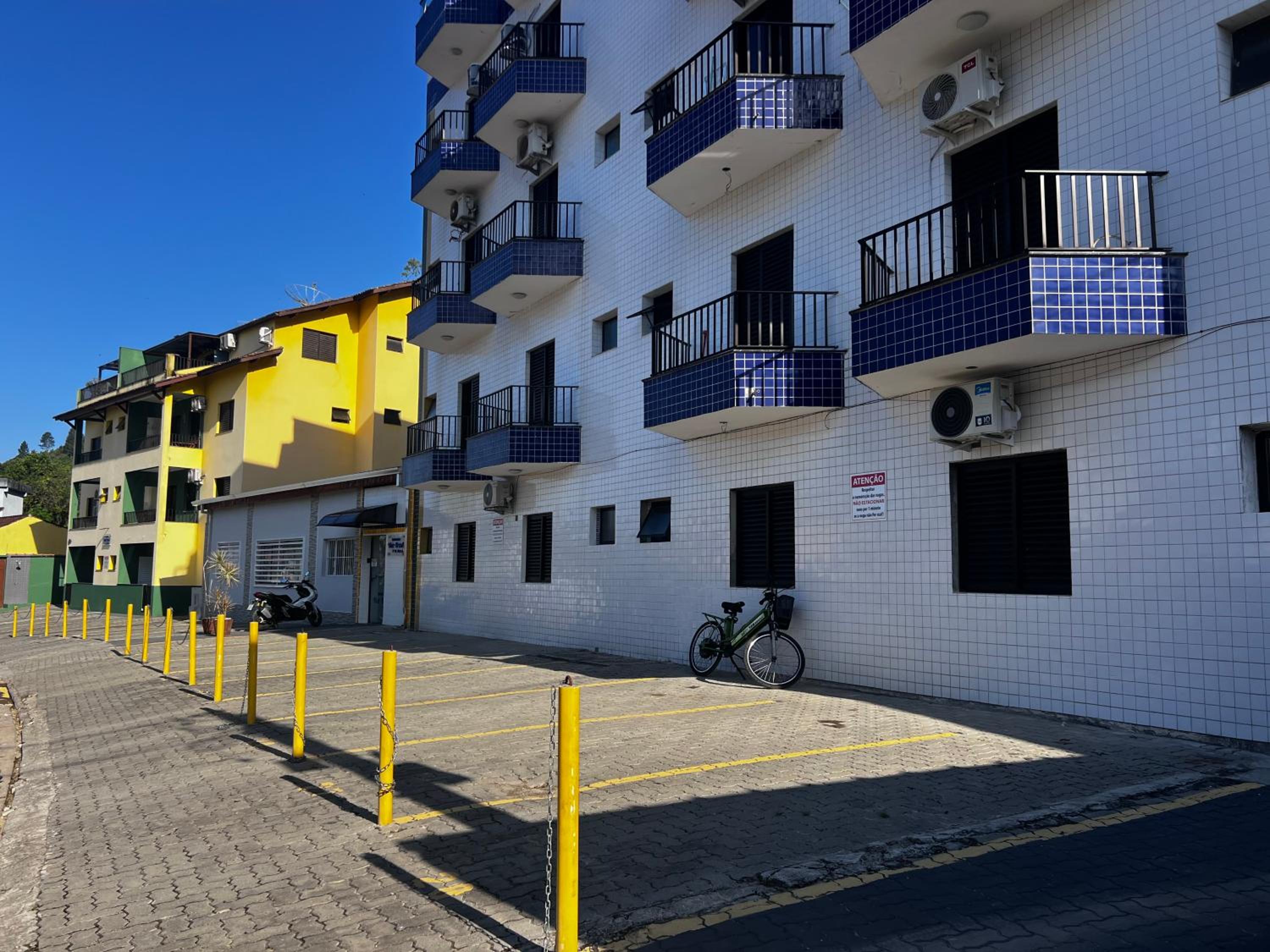 Dell Mar Locações - Flats e Apartamentos - Ubatuba